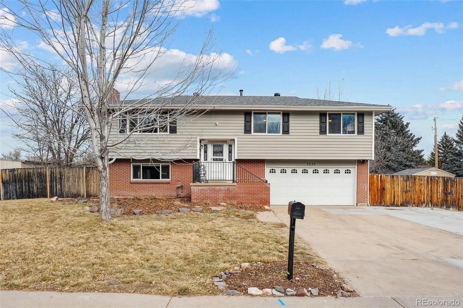 7636 s eaton way, Littleton sold home. Closed on 2026-04-27 for $763,500.