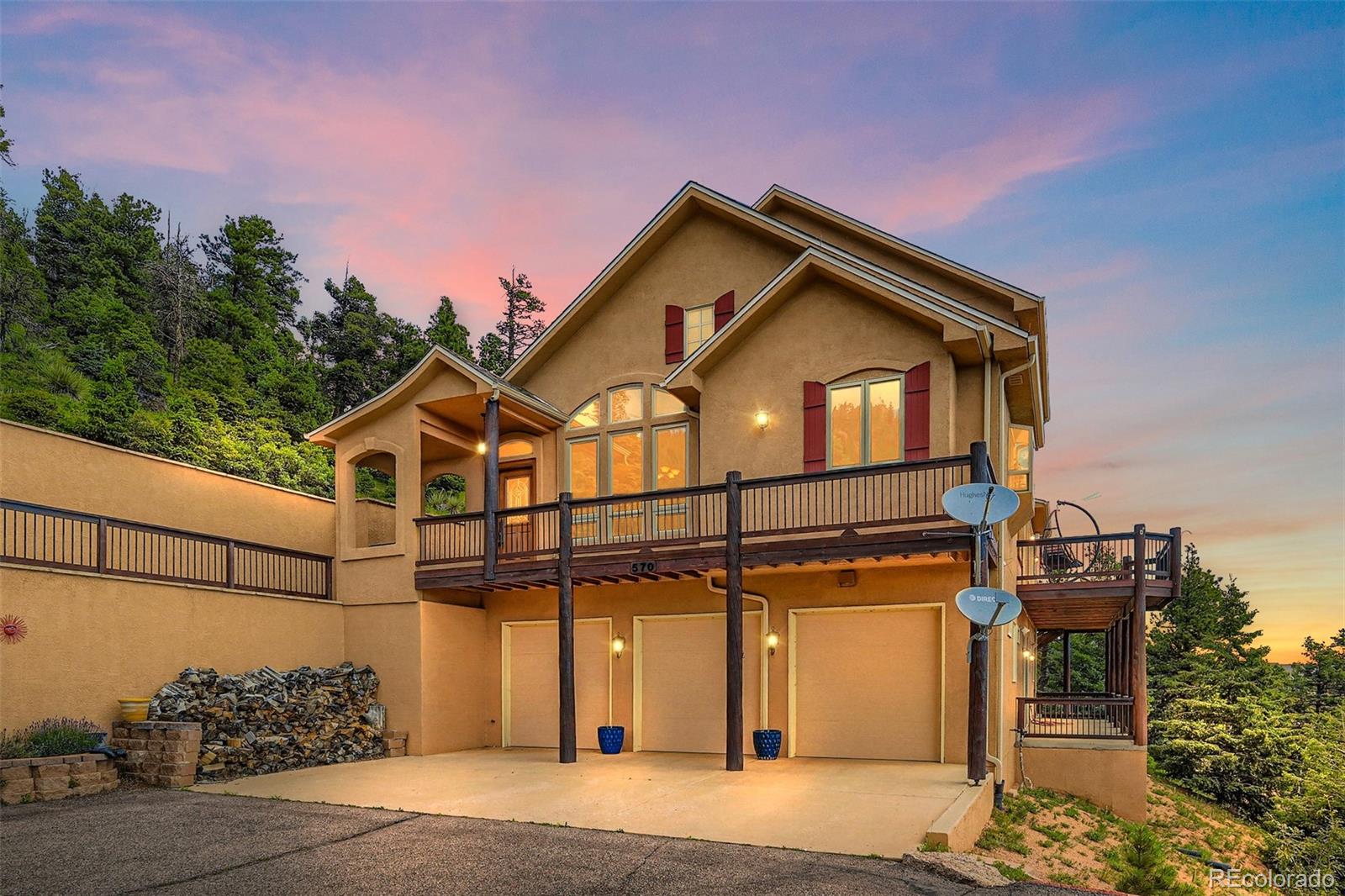 570  upper vista road, Manitou Springs sold home. Closed on 2026-05-26 for $710,000.