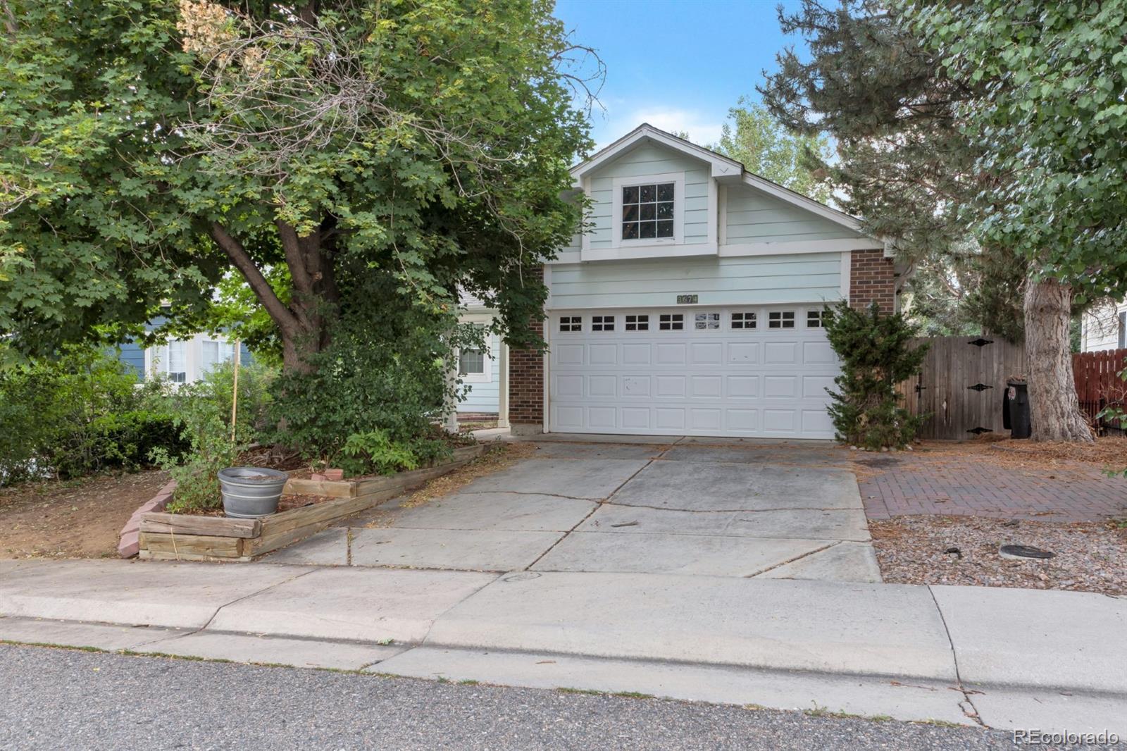 Hampden Hills Aurora Home | MLS #: 93331713674 S Flanders Street, Aurora Beds: 2 Baths: 2 Price: $399,990