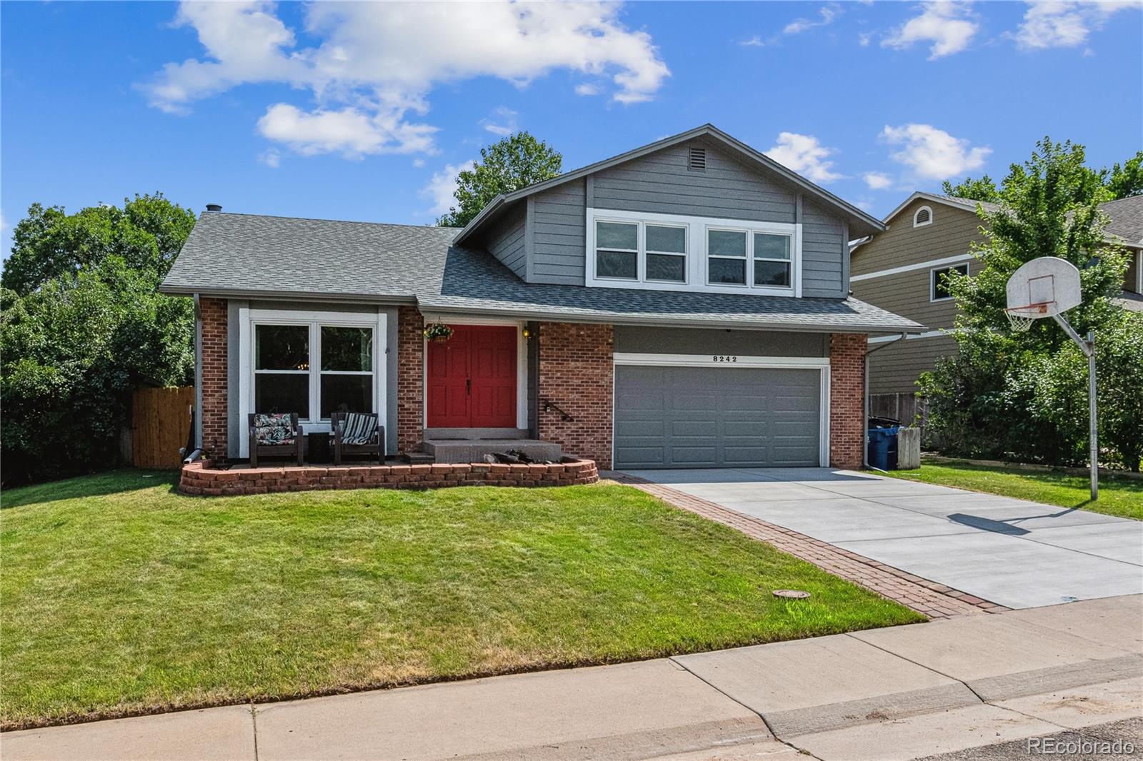 Columbine West Littleton Home | MLS #: 21026848242 W Portland Avenue, Littleton Beds: 4 Baths: 3 Price: $674,900