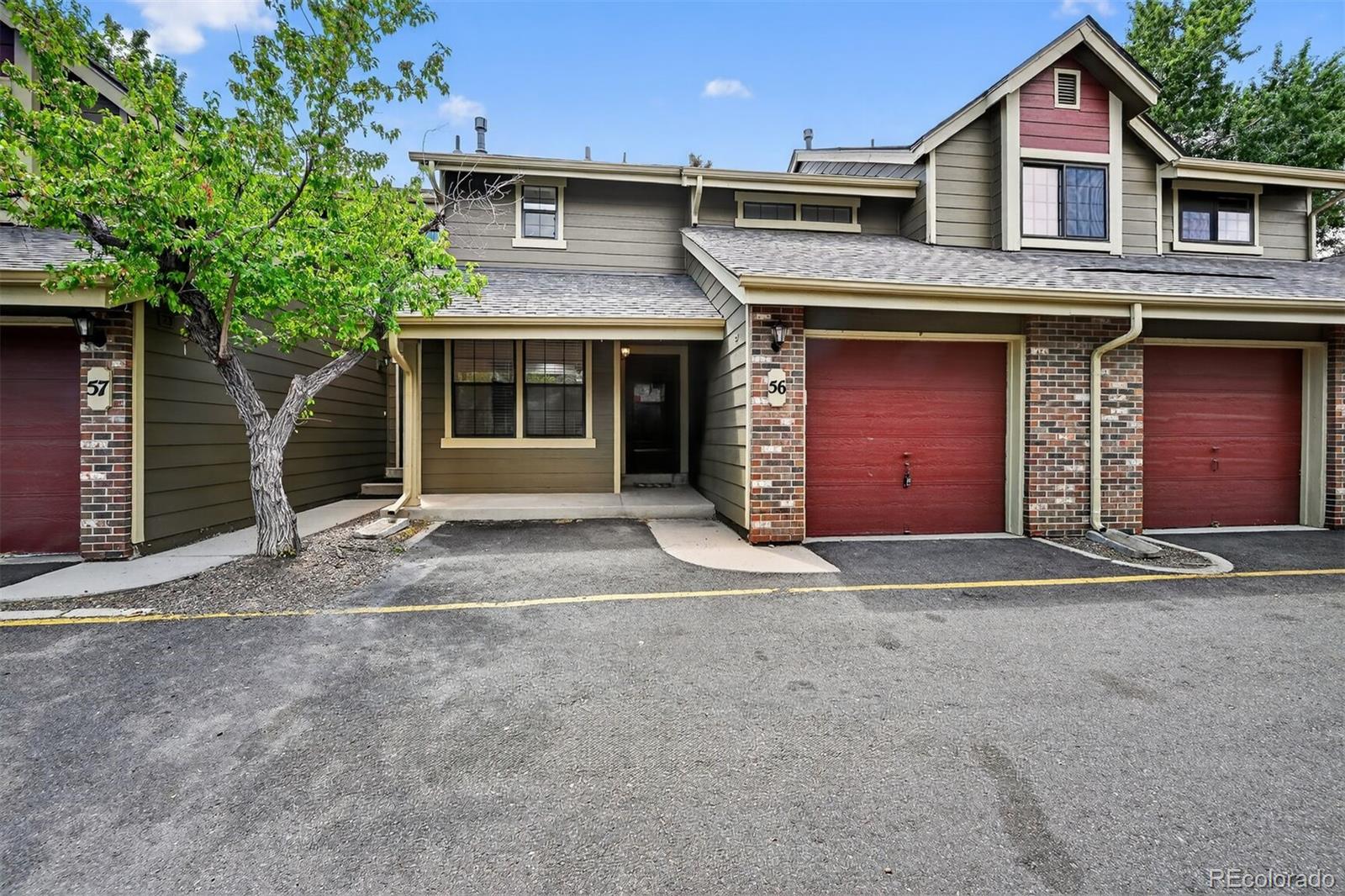 10866 w evans avenue, Lakewood sold home. Closed on 2025-12-04 for $435,000.