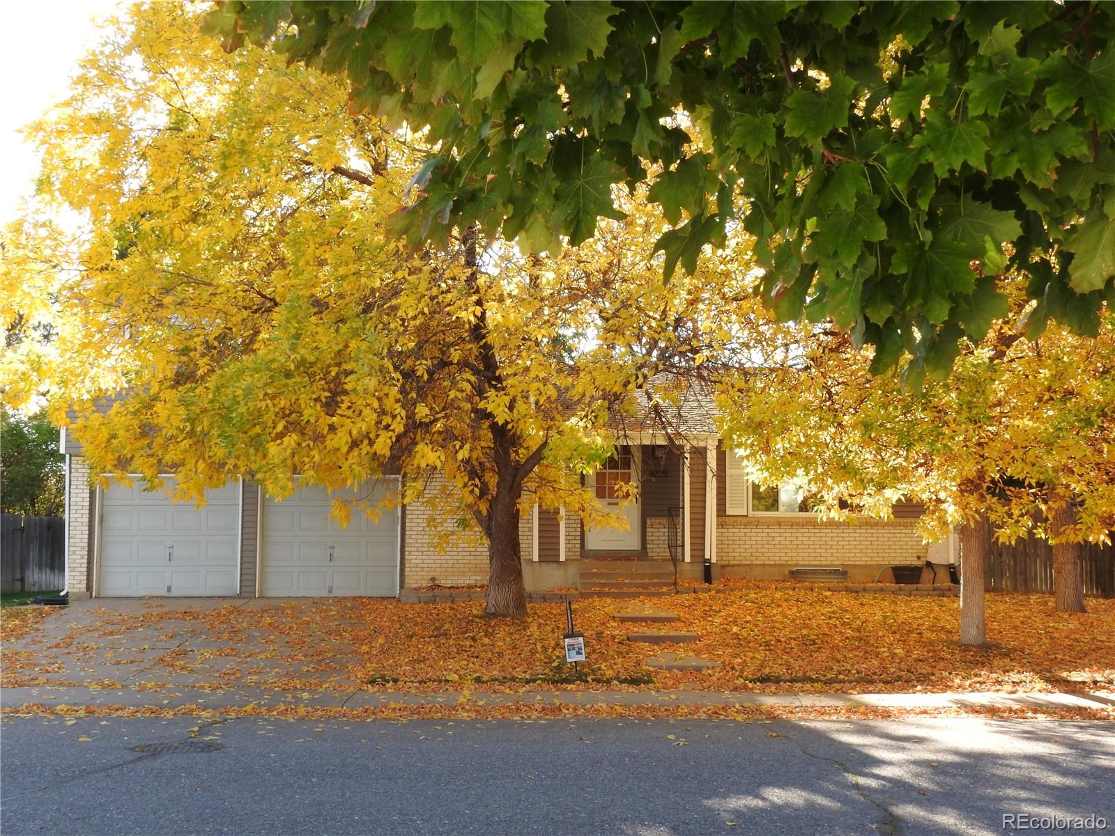 Pheasant Run Aurora Home | MLS #: 35131834609 S Kalispell Way Way, Aurora Beds: 3 Baths: 3 Price: $450,000