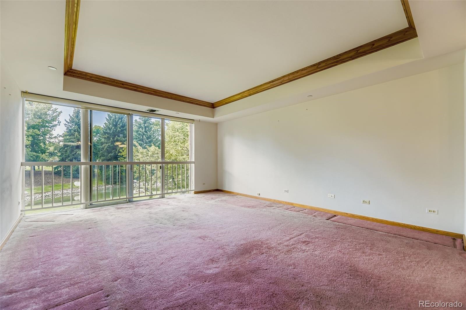 Waterford Englewood Condo / Townhome | MLS #: 51369901900 E Girard Place 204, Englewood Beds: 1 Baths: 1 Price: $300,000