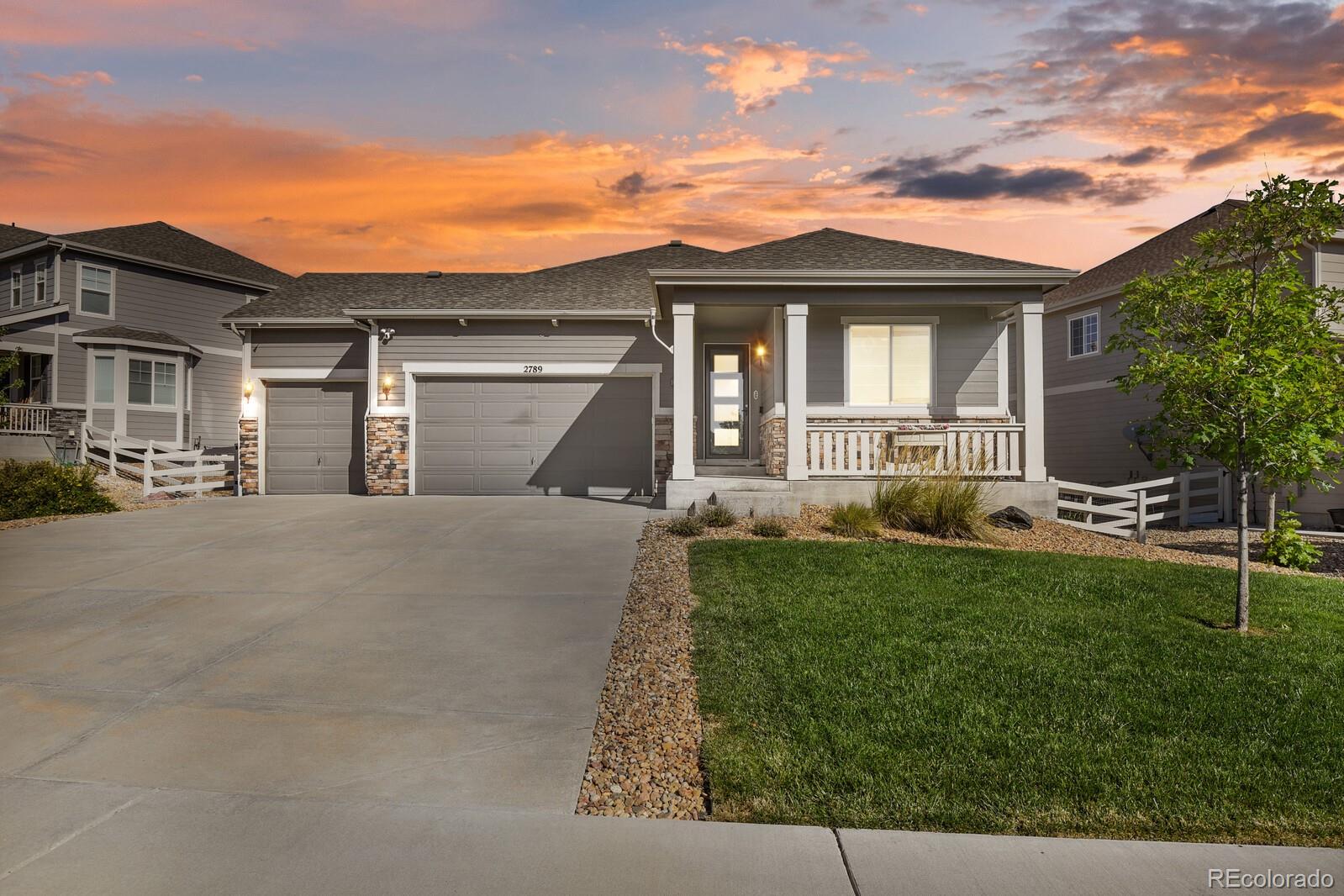Crystal Valley Castle Rock Home | MLS #: 50111882789  Echo Park Drive, Castle Rock Beds: 5 Baths: 3 Price: $739,000