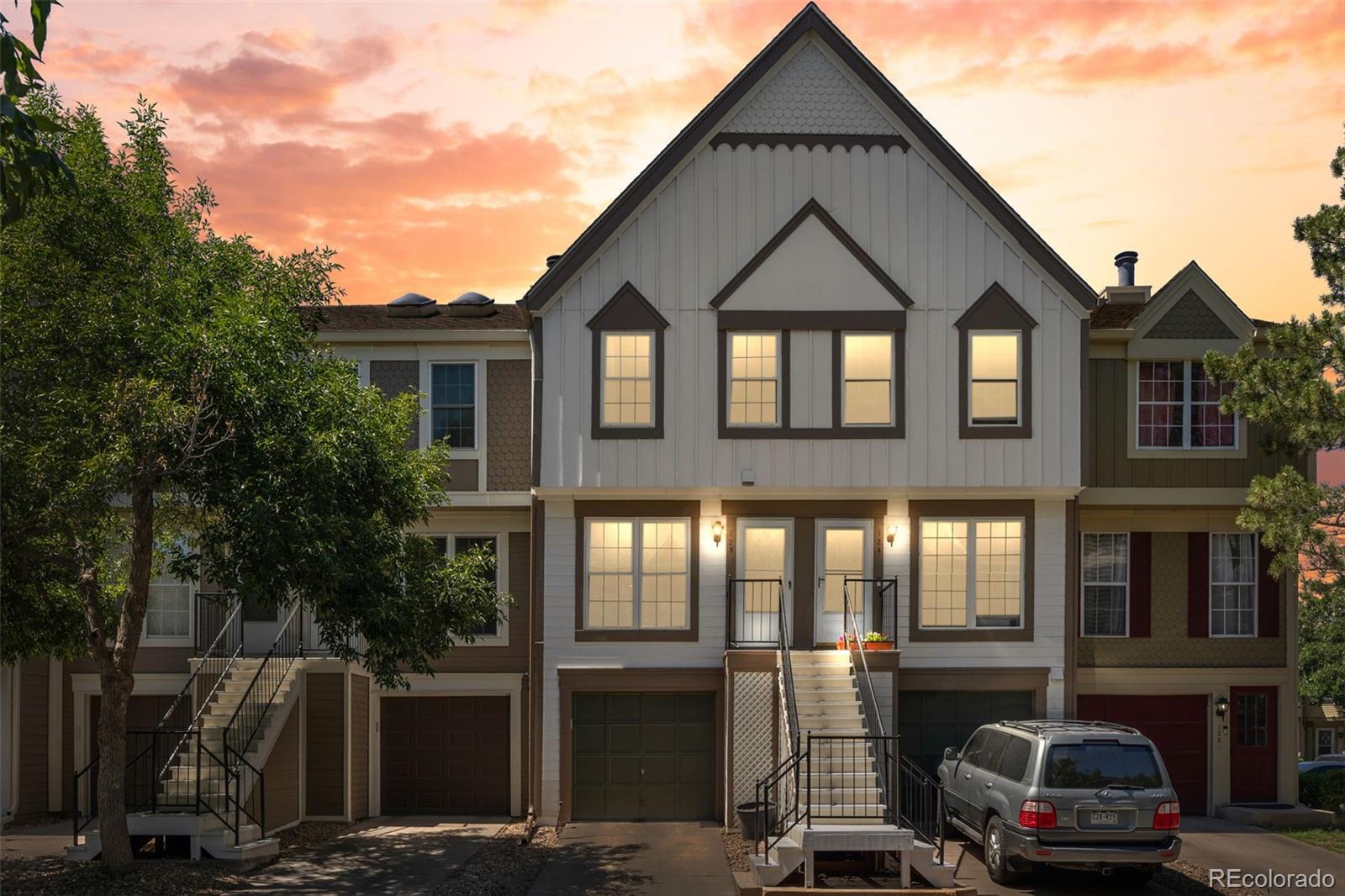 Granville Denver Condo / Townhome | MLS #: 67784051811 S Quebec Way 125, Denver Beds: 2 Baths: 3 Price: $344,000