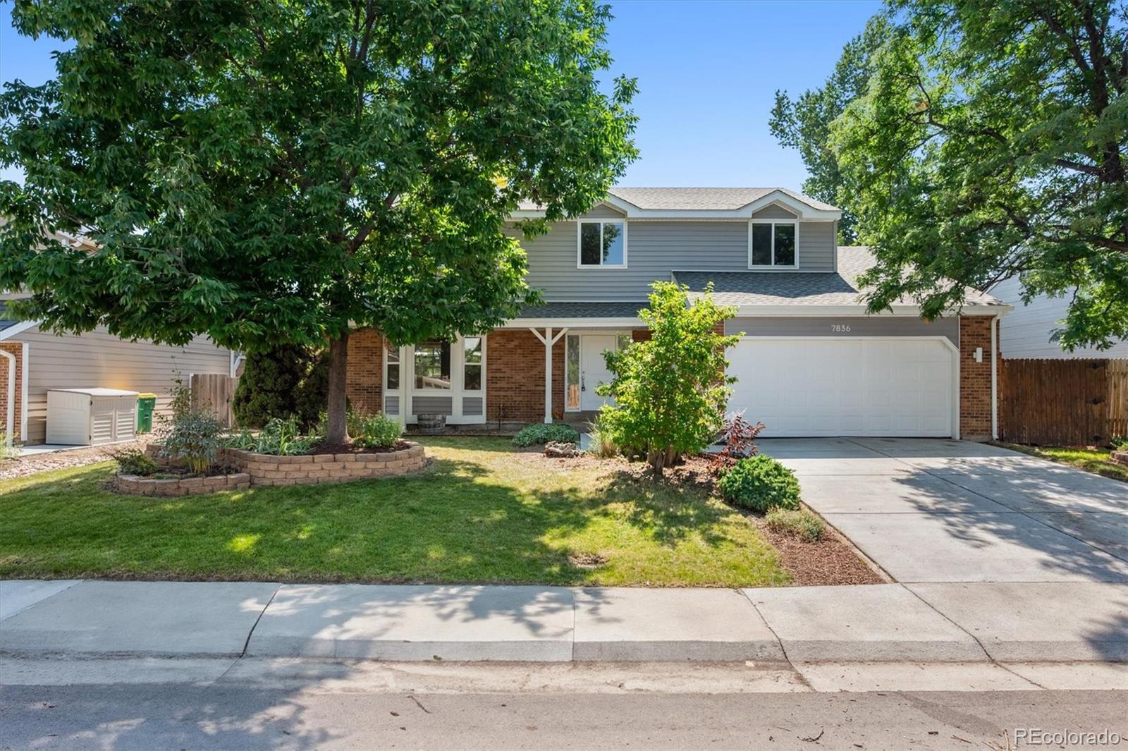 Woodmar Littleton Home | MLS #: 90840127836 W Walker Drive, Littleton Beds: 5 Baths: 4 Price: $685,000