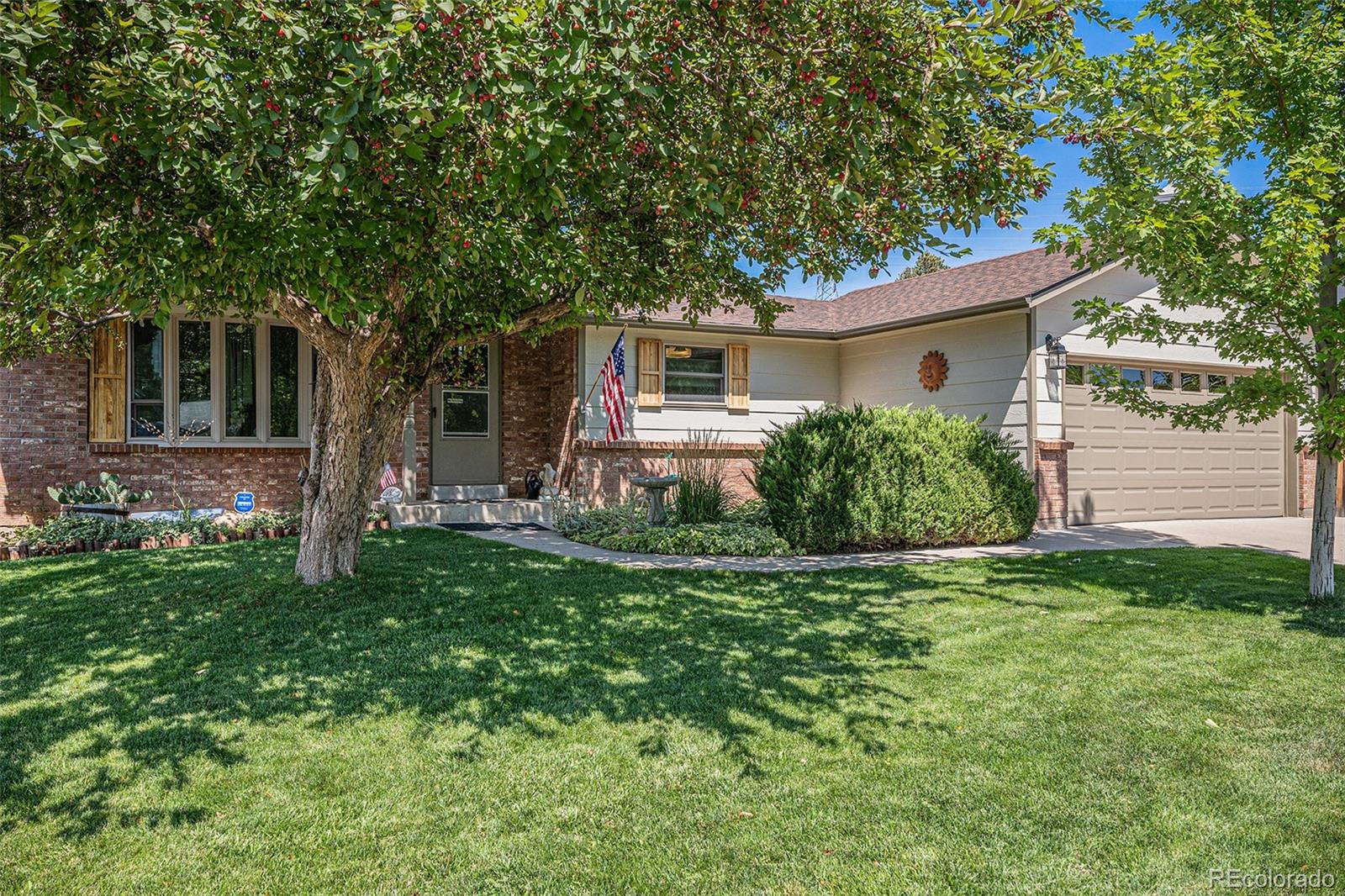 Aurora Knolls Aurora Home | MLS #: 975704717951 E Atlantic Drive, Aurora Beds: 3 Baths: 2 Price: $495,000