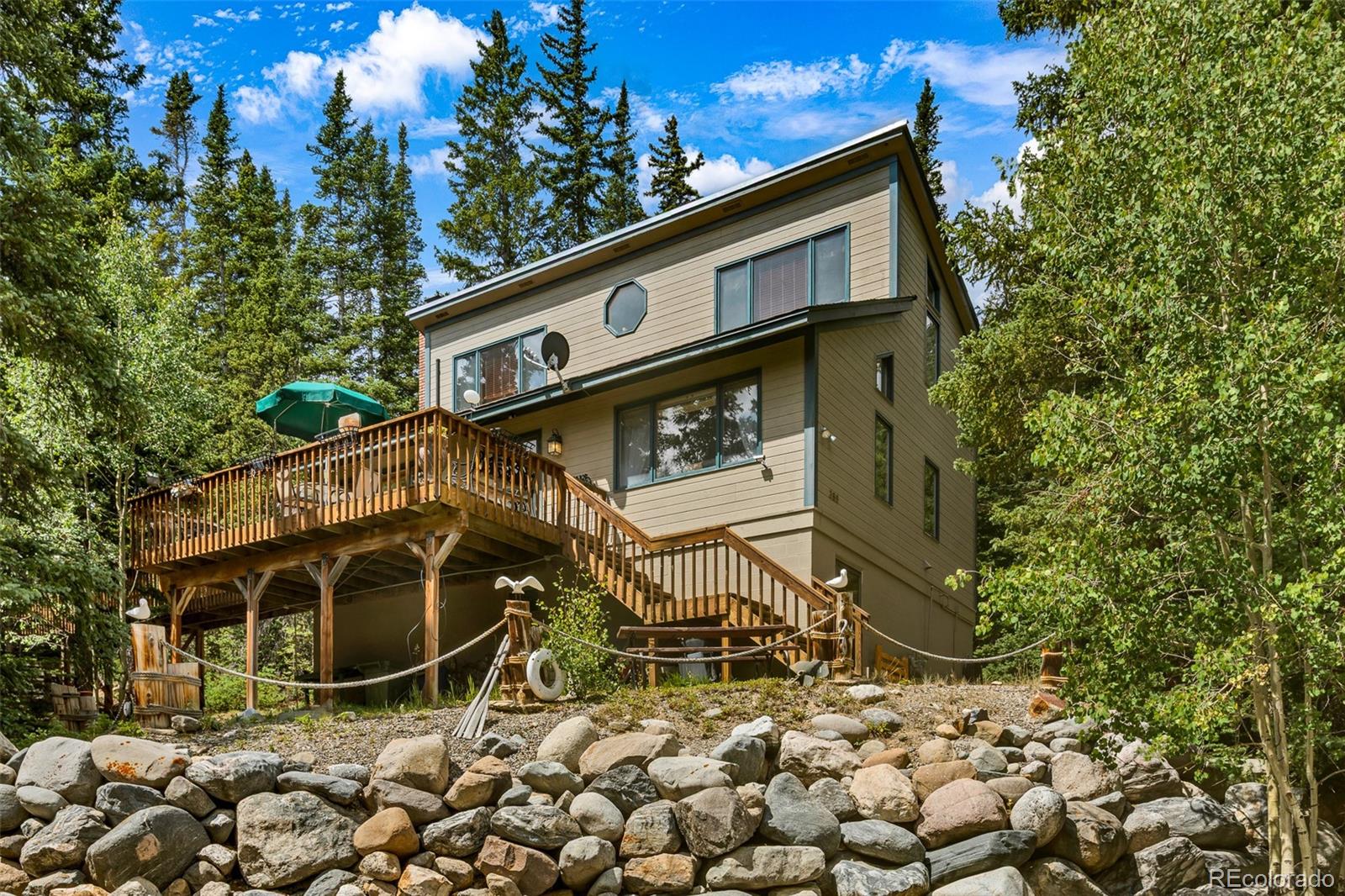 389  peterson drive, Alma sold home. Closed on 2025-12-18 for $600,000.
