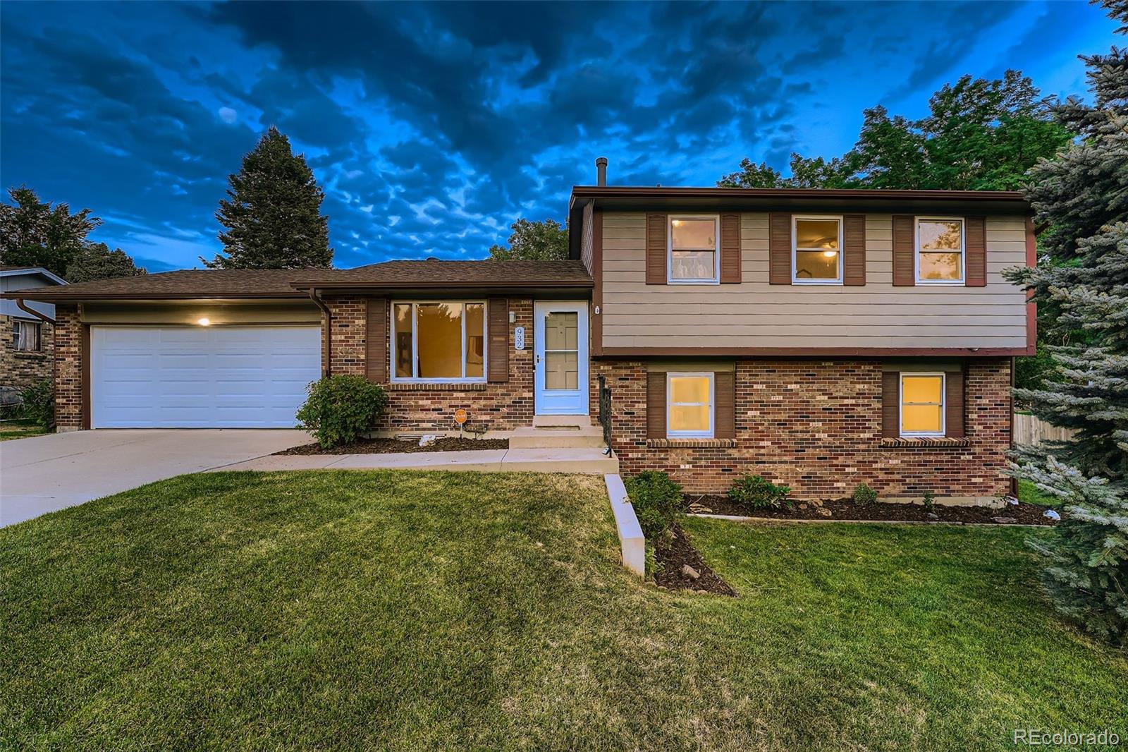 932 s miller street, Lakewood sold home. Closed on 2025-11-07 for $630,000.
