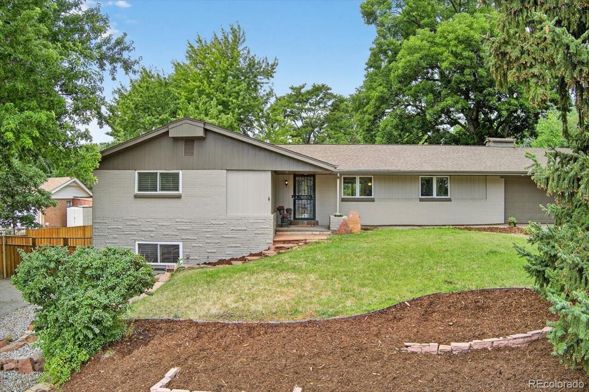 Applewood Lakewood Home | MLS #: 96990001805  Ward Court, Lakewood Beds: 4 Baths: 3 Price: $985,000