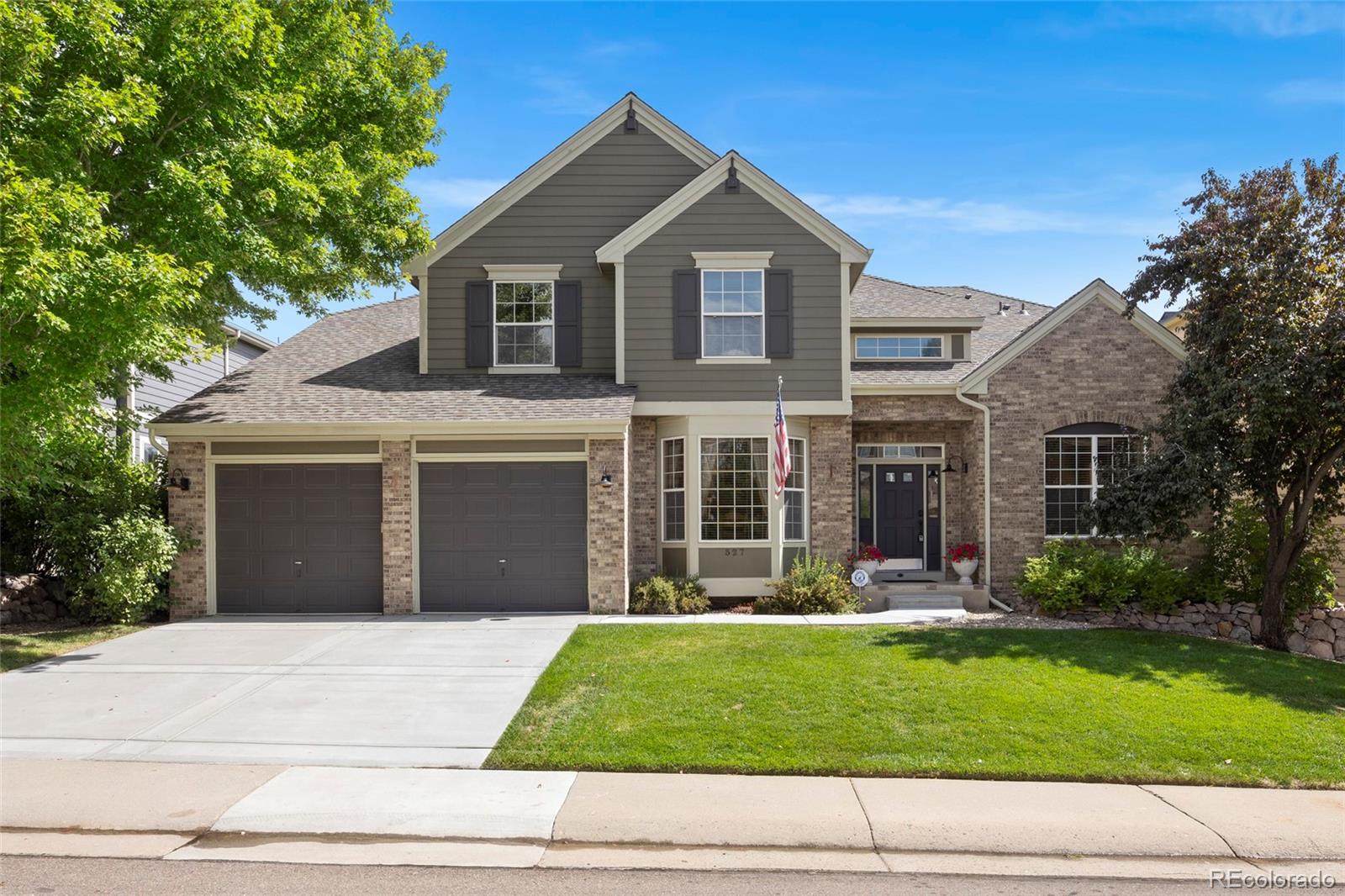 Castle Pines Castle Pines Home | MLS #: 4093795527  Stonemont Drive, Castle Pines Beds: 4 Baths: 4 Price: $799,000