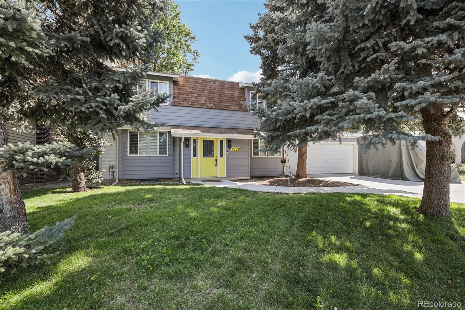 Sun Valley Estates Lakewood Home | MLS #: 97928169220 W Virginia Drive, Lakewood Beds: 4 Baths: 3 Price: $650,000