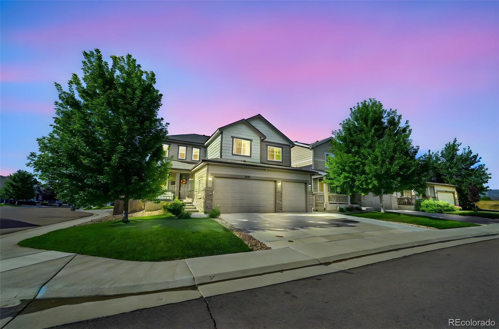 Quincy Lake Littleton Home | MLS #: 45987819862 W Rice Avenue, Littleton Beds: 7 Baths: 5 Price: $939,000
