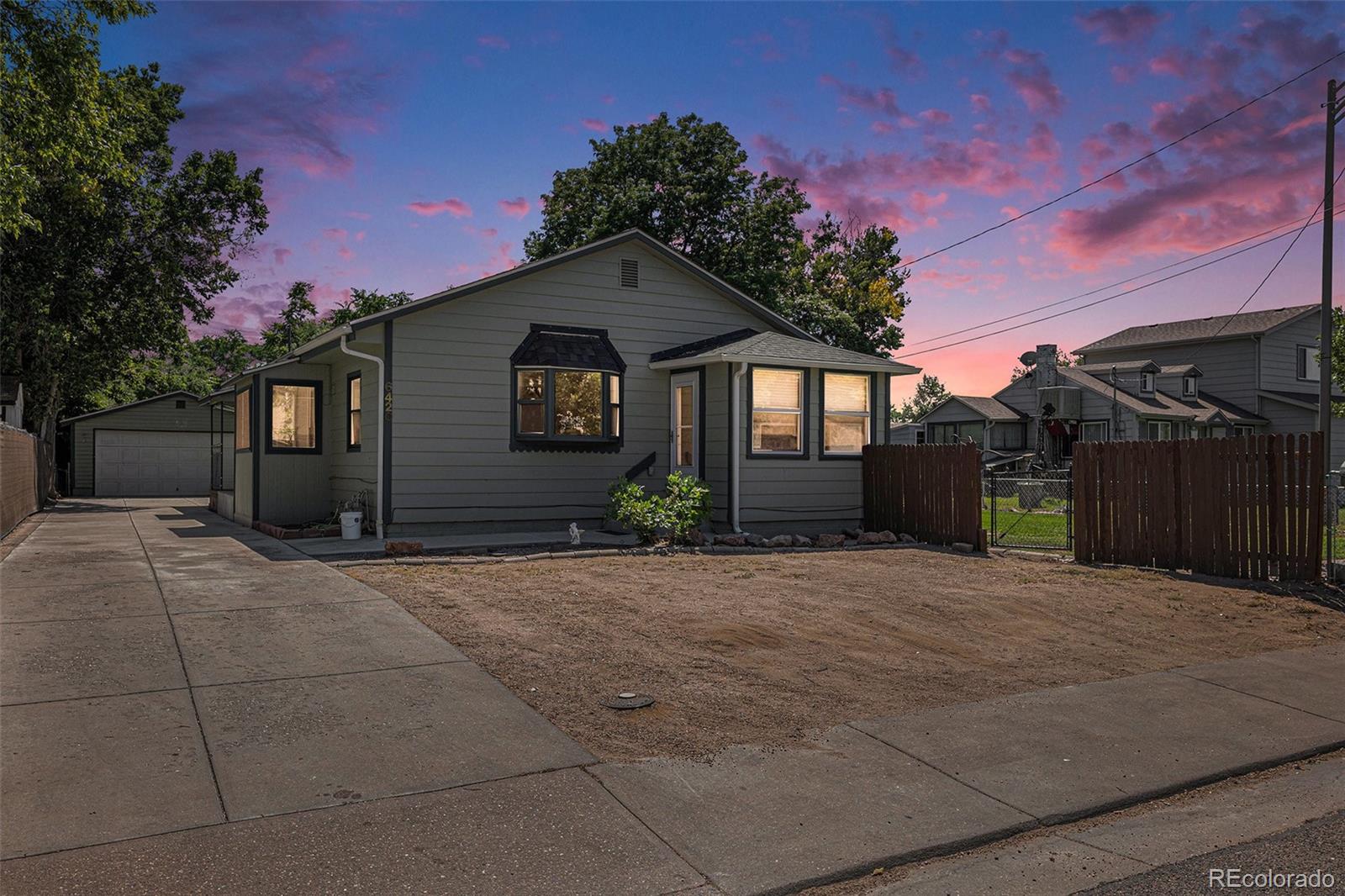 6420 e 68th avenue, Commerce City sold home. Closed on 2025-11-26 for $462,000.