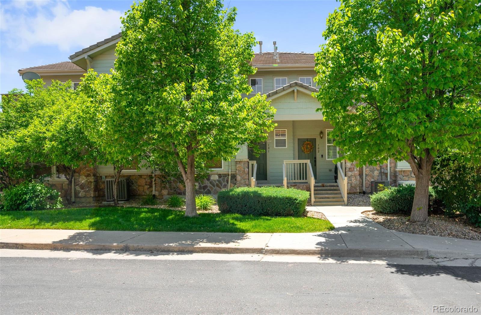 6723 s winnipeg circle, Aurora sold home. Closed on 2025-09-11 for $365,000.