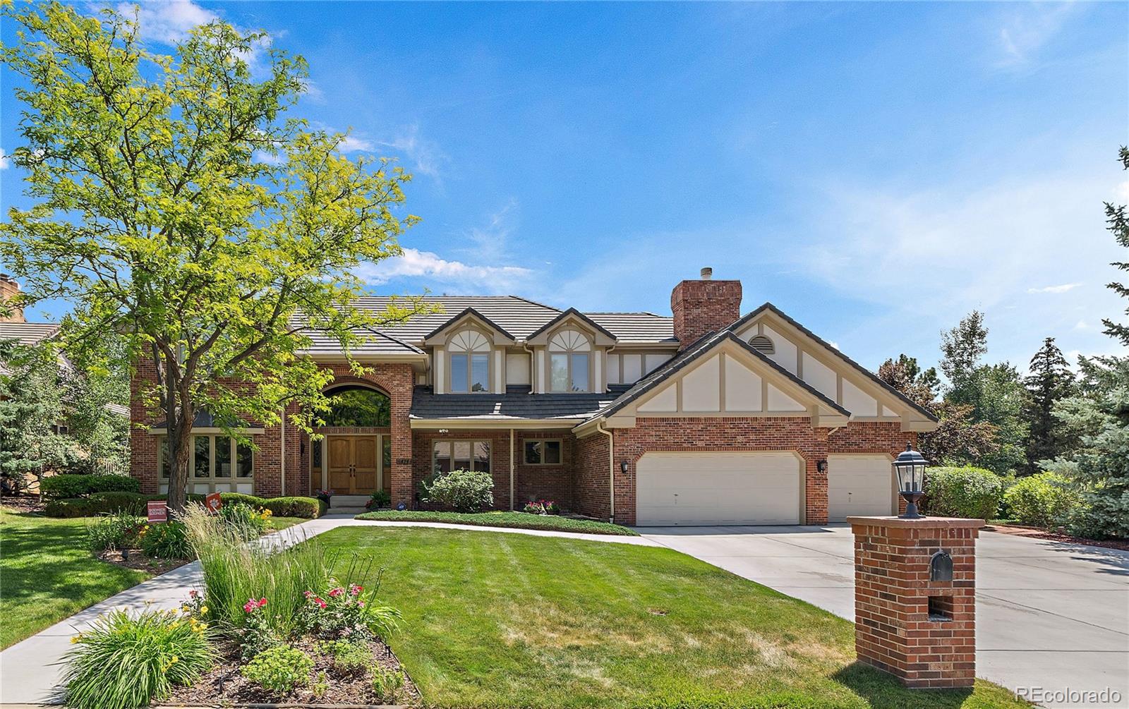 6414 e stanford avenue, Cherry Hills Village sold home. Closed on 2026-08-26 for $2,350,000.