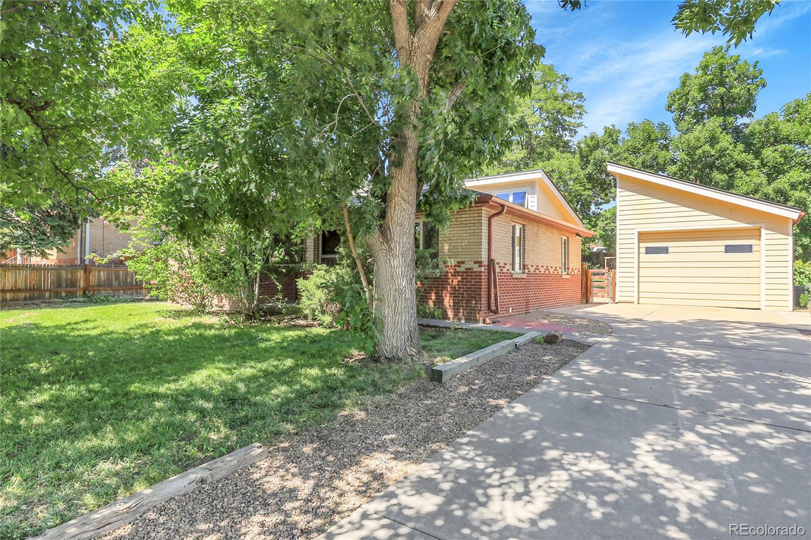 Westmoor Acres Lakewood Home | MLS #: 43723619735 W 18th Avenue, Lakewood Beds: 3 Baths: 2 Price: $550,000