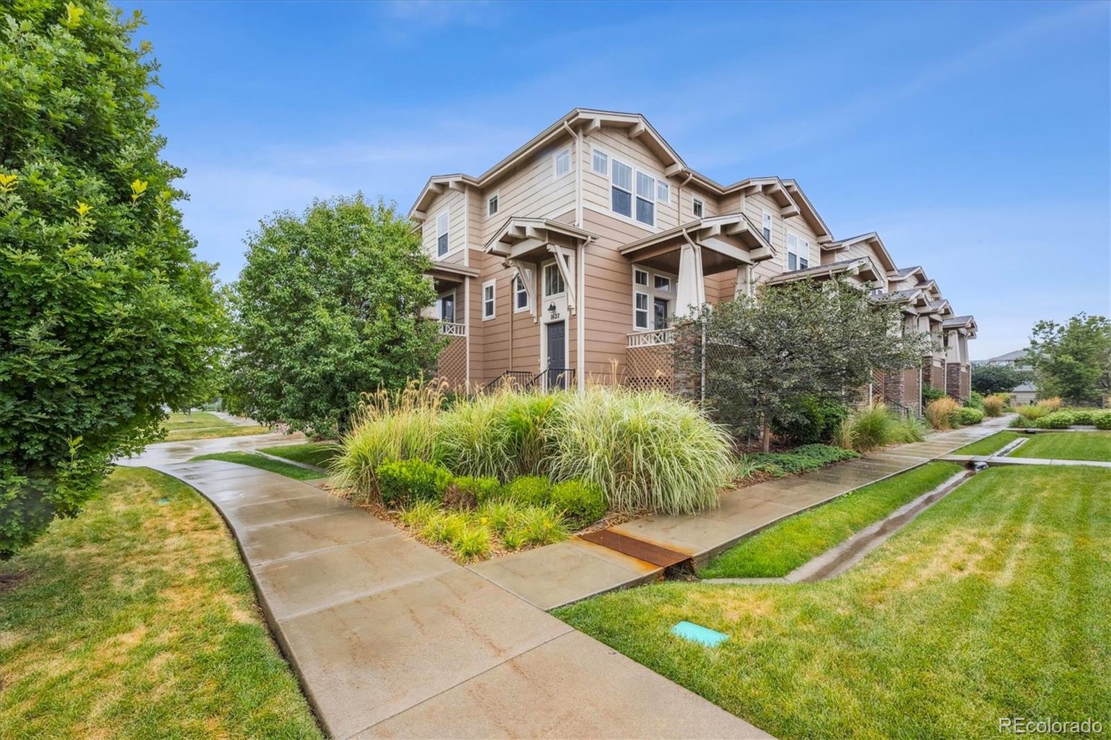 Renaissance Longmont Home | MLS #: 32748331627  Venice Lane, Longmont Beds: 2 Baths: 3 Price: $499,900