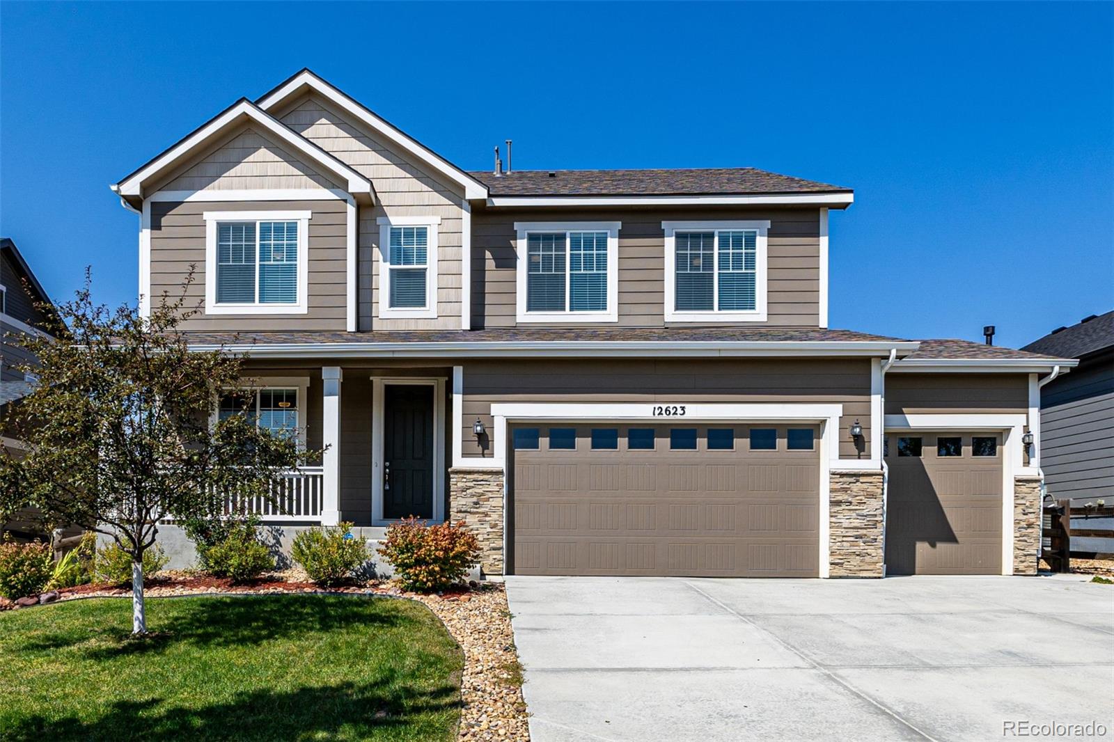  Firestone Home | MLS #: 531545312623  Canoe Street, Firestone Beds: 6 Baths: 5 Price: $735,000