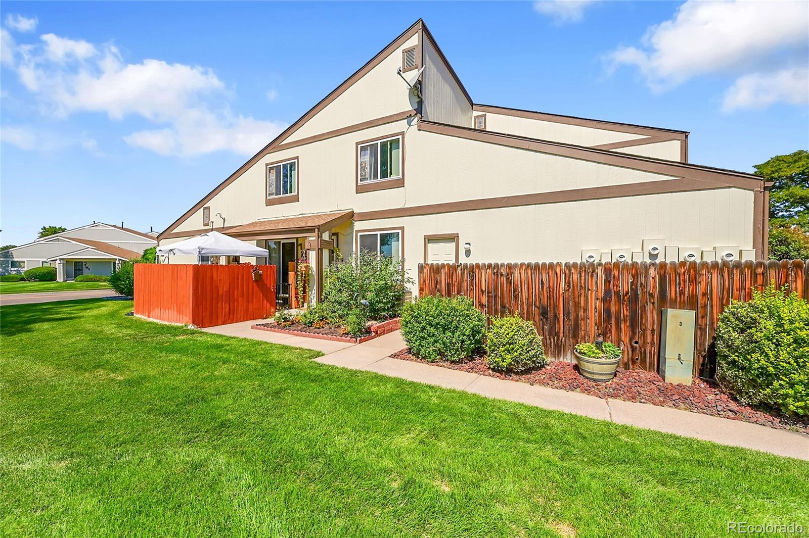 Arbor Green Arvada Condo / Townhome | MLS #: 17497358742  Pierce Way 129, Arvada Beds: 2 Baths: 2 Price: $305,000