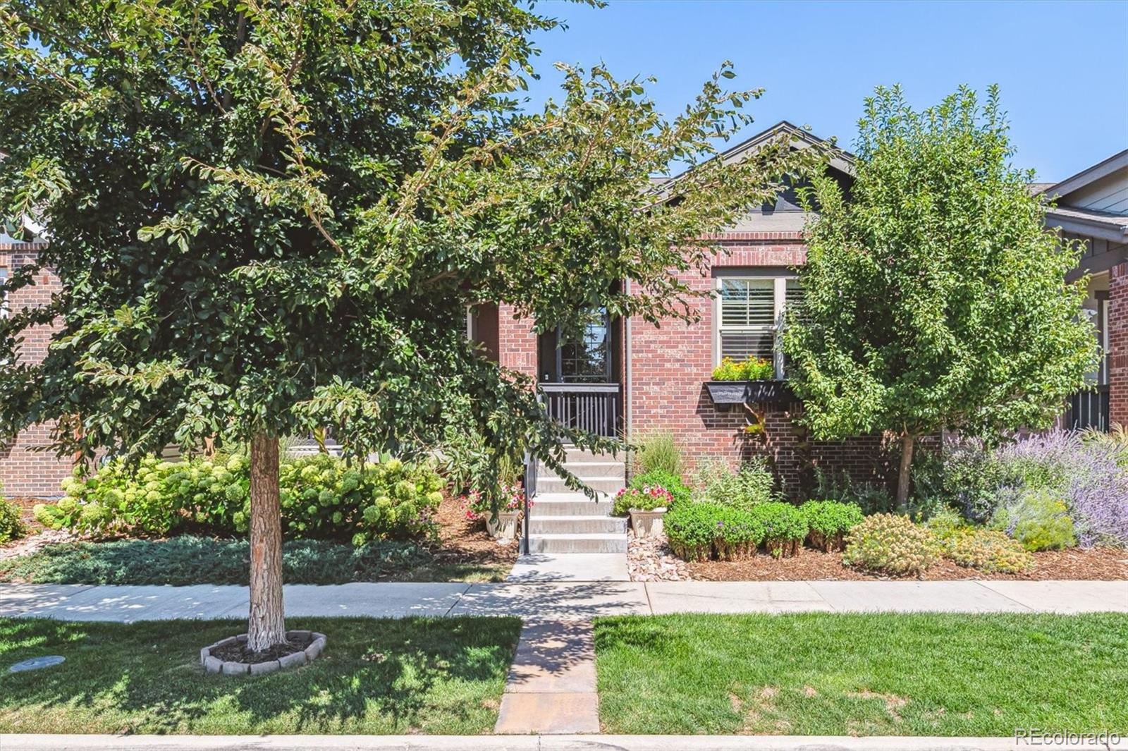 11589 e 25th drive, Aurora sold home. Closed on 2026-03-11 for $764,900.