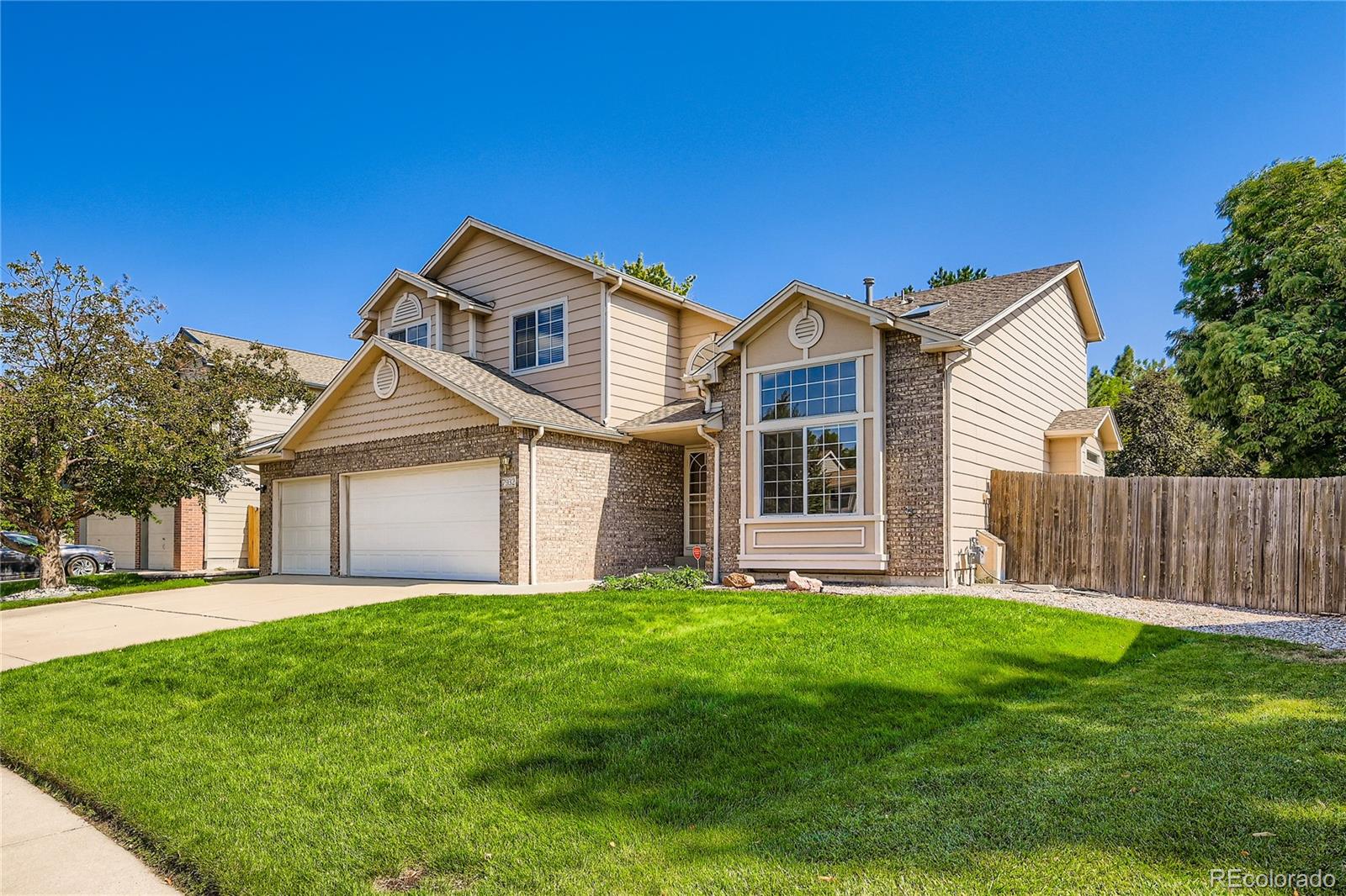 Indian Creek Denver Home | MLS #: 89354467932 E Iowa Avenue, Denver Beds: 3 Baths: 3 Price: $775,000