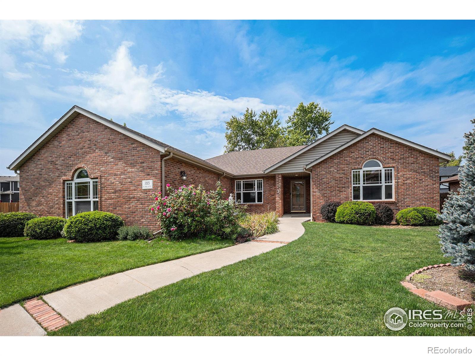 593 s 16th avenue, Brighton sold home. Closed on 2025-10-06 for $627,500.
