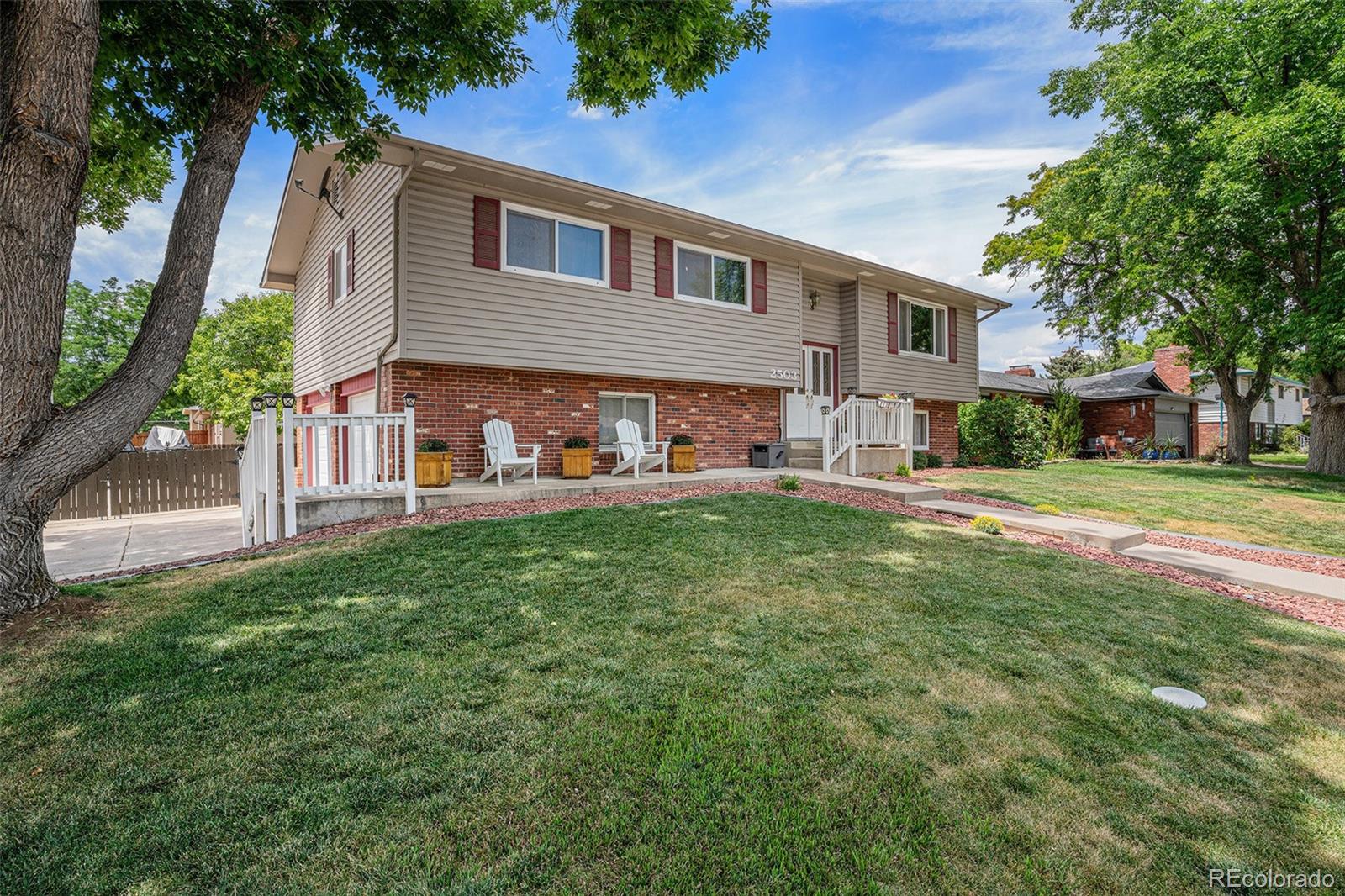 Park Hill Loveland Home | MLS #: 71917772503 N Estrella Avenue, Loveland Beds: 3 Baths: 3 Price: $480,000