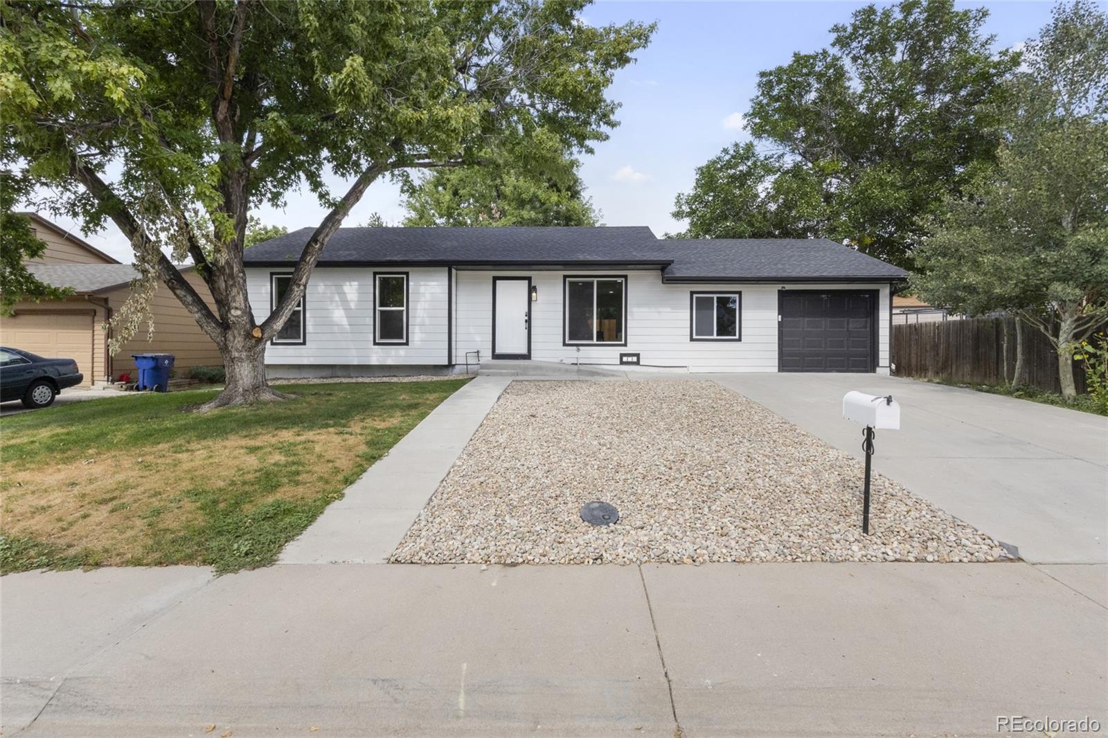 Kingsborough Knolls Aurora Home | MLS #: 577445316481 E Arkansas Drive, Aurora Beds: 4 Baths: 2 Price: $430,000