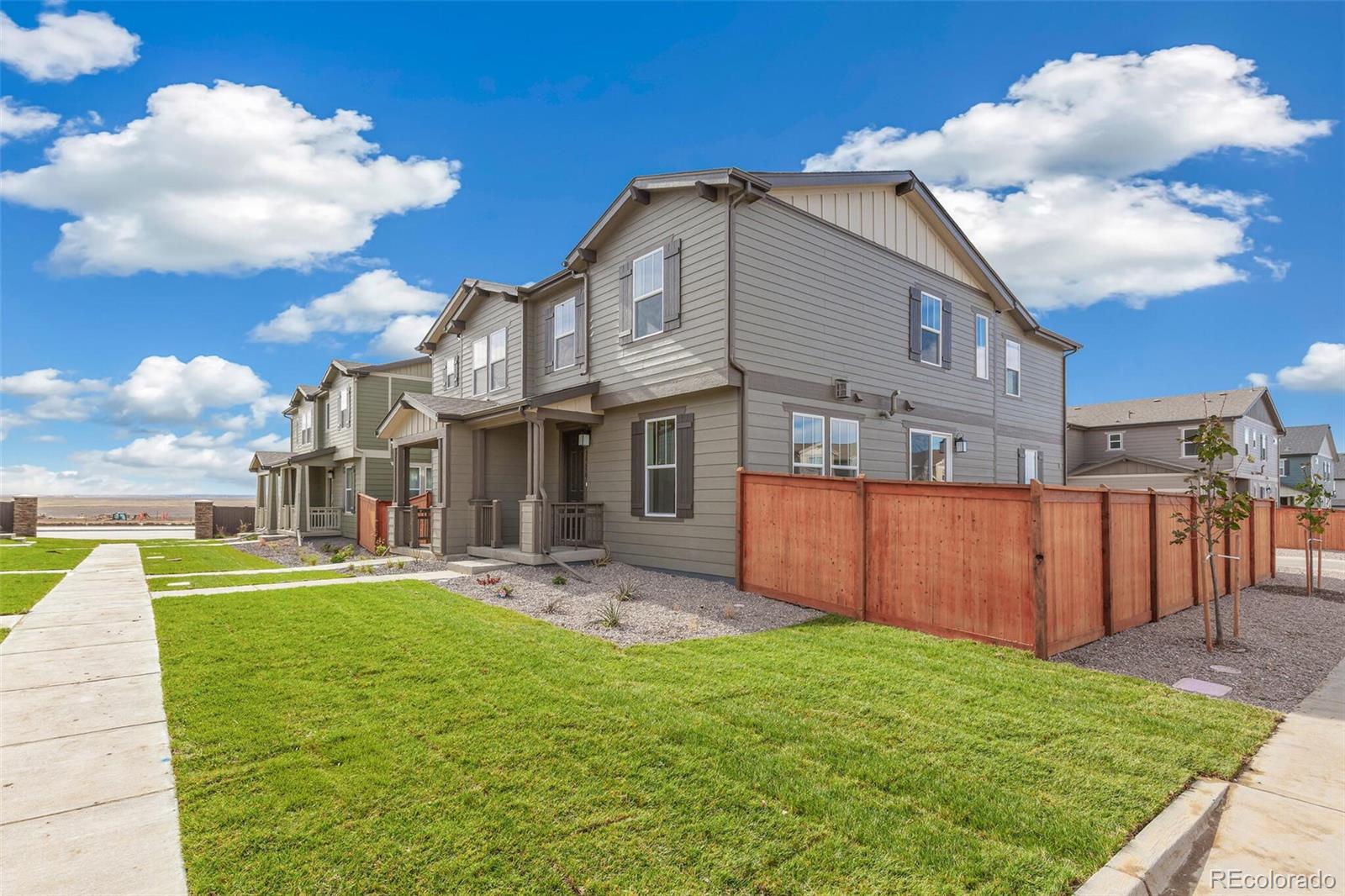  Watkins Home | MLS #: 429540628650 E 6th Place, Watkins Beds: 3 Baths: 3 Price: $443,990