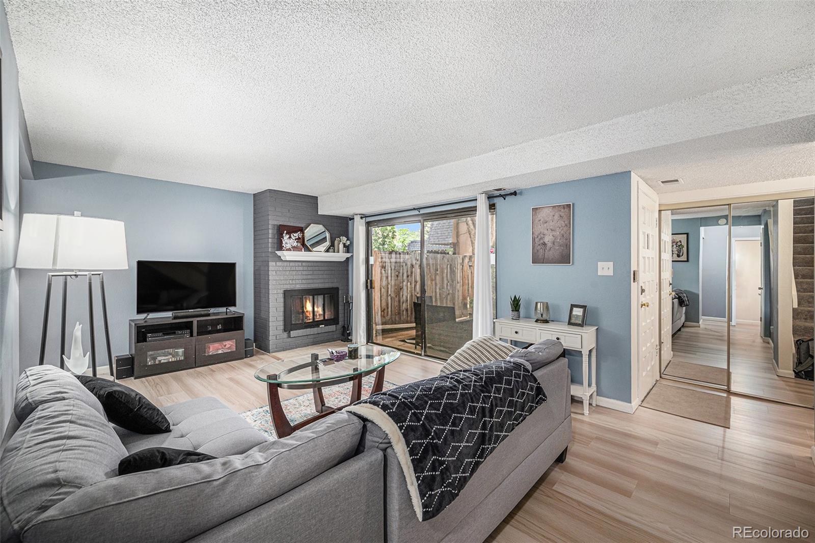 Hiland Hills Denver Condo / Townhome | MLS #: 55791347995 E Mississippi Avenue C4, Denver Beds: 2 Baths: 2 Price: $260,000