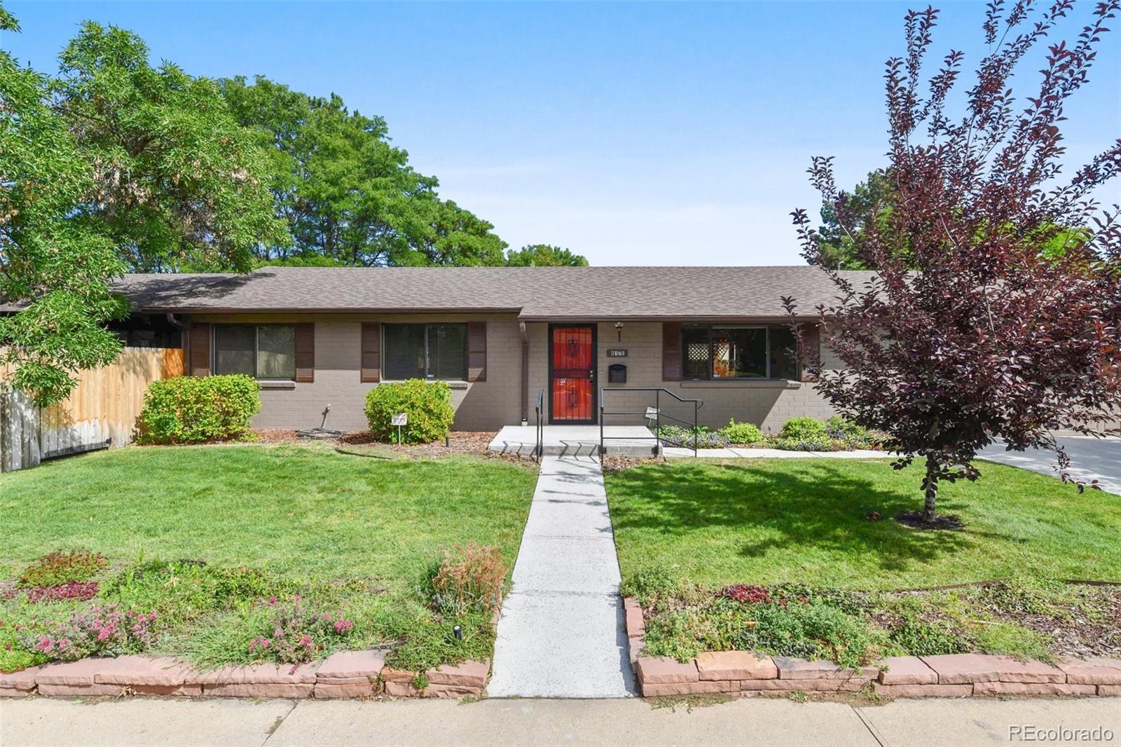 Monaco Gardens Denver Home | MLS #: 72177366175 E Dakota Avenue, Denver Beds: 3 Baths: 3 Price: $650,000