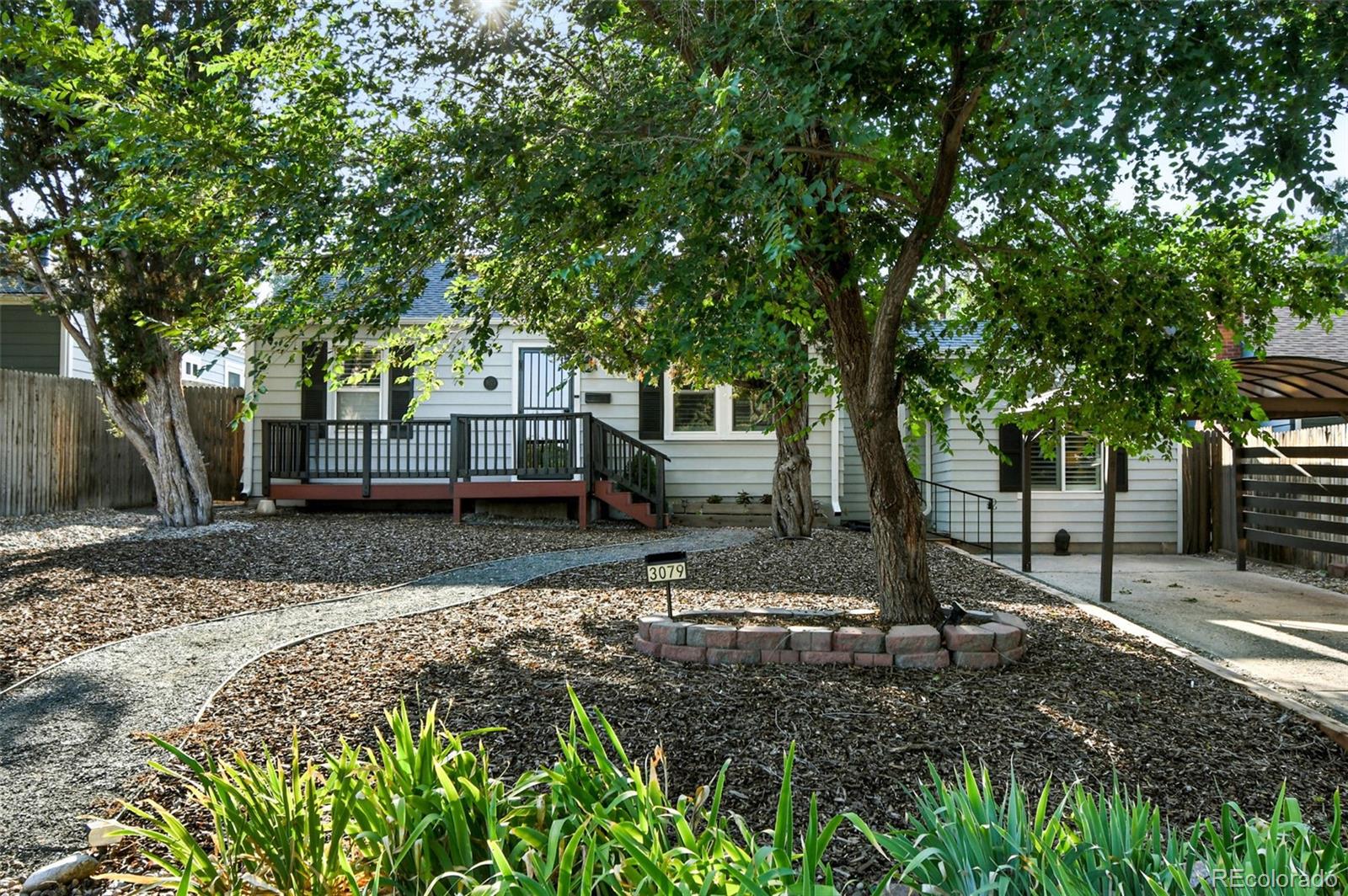 3079 s ogden street, Englewood sold home. Closed on 2025-10-17 for $528,000.