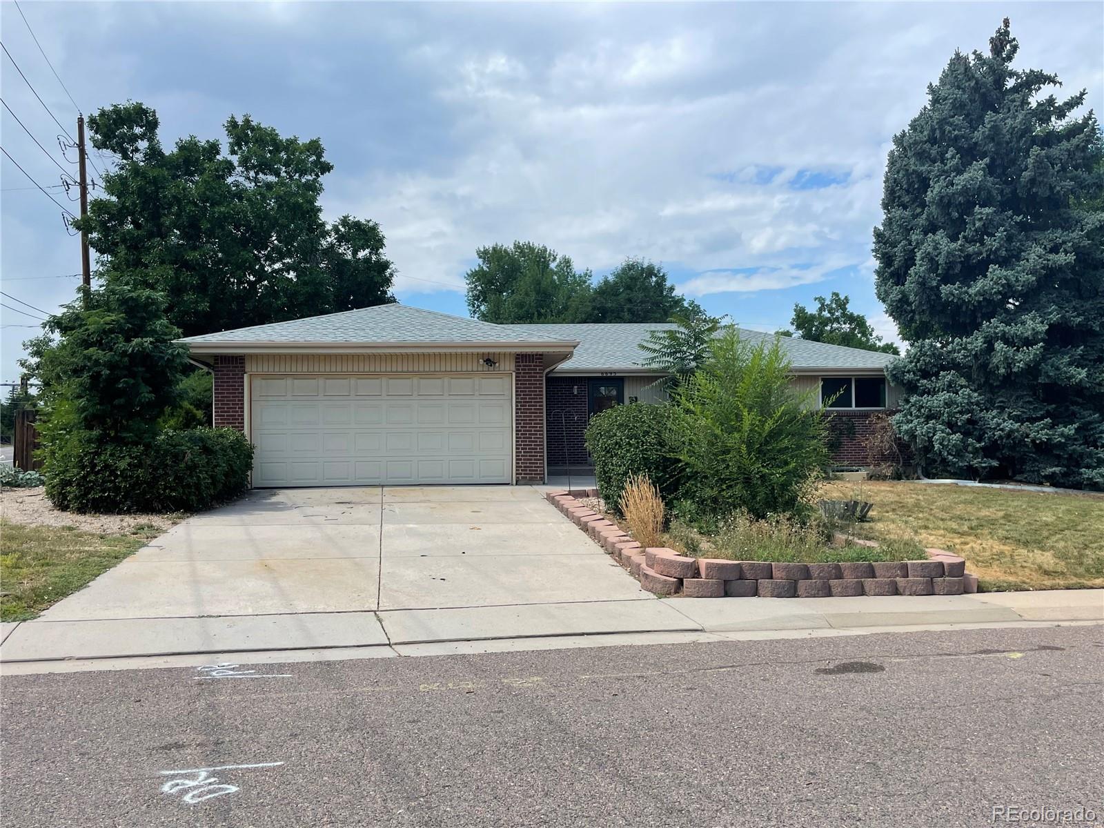 Broadway Estates Centennial Home | MLS #: 43002236695 S Ogden Street, Centennial Beds: 3 Baths: 3 Price: $450,000