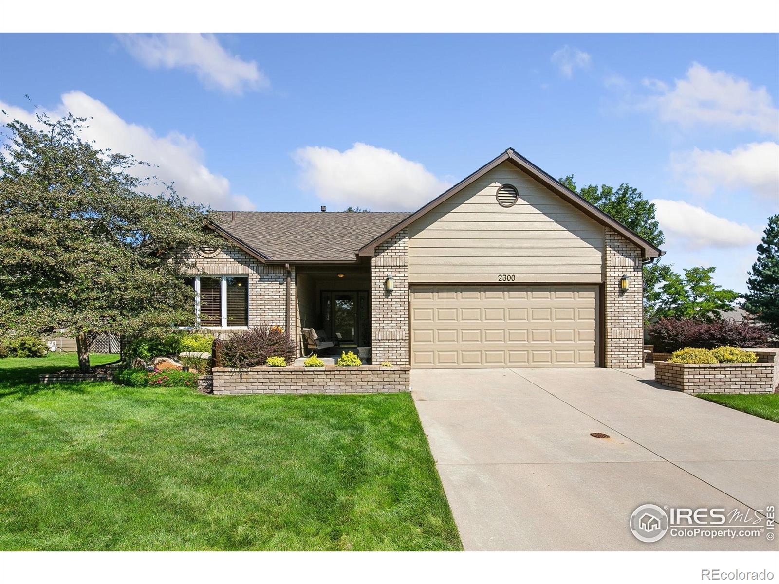 2300  silver trails drive, Fort Collins sold home. Closed on 2025-10-03 for $735,000.