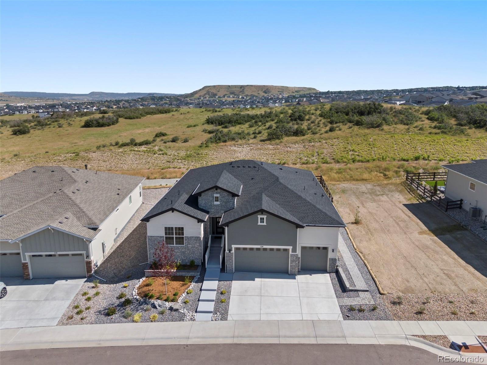  Castle Rock Home | MLS #: 7424232124  Scrubjay Lane, Castle Rock Beds: 2 Baths: 3 Price: $1,060,000