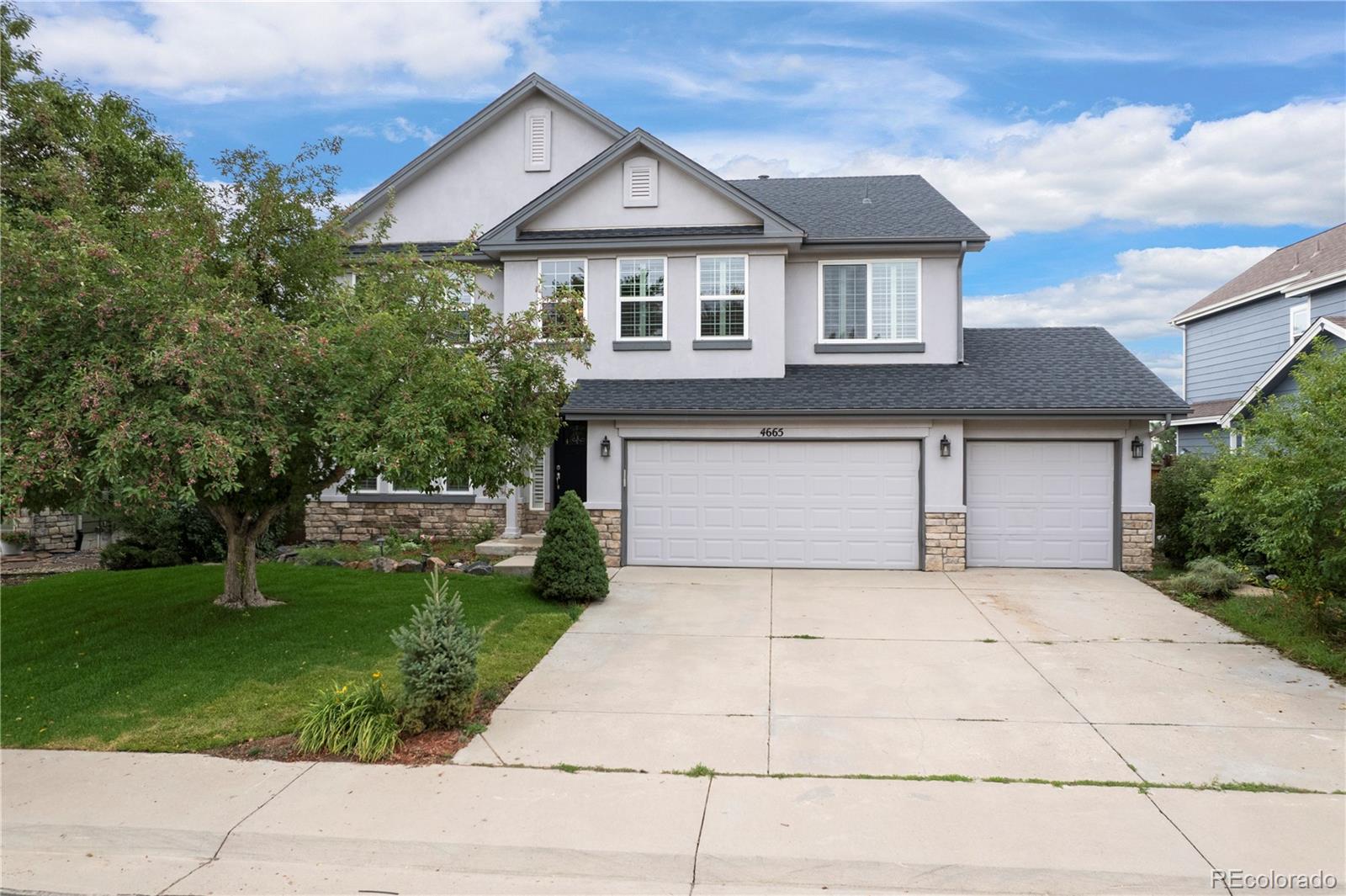 The Meadows Castle Rock Home | MLS #: 52100614665  Bobolink Drive, Castle Rock Beds: 4 Baths: 3 Price: $739,000