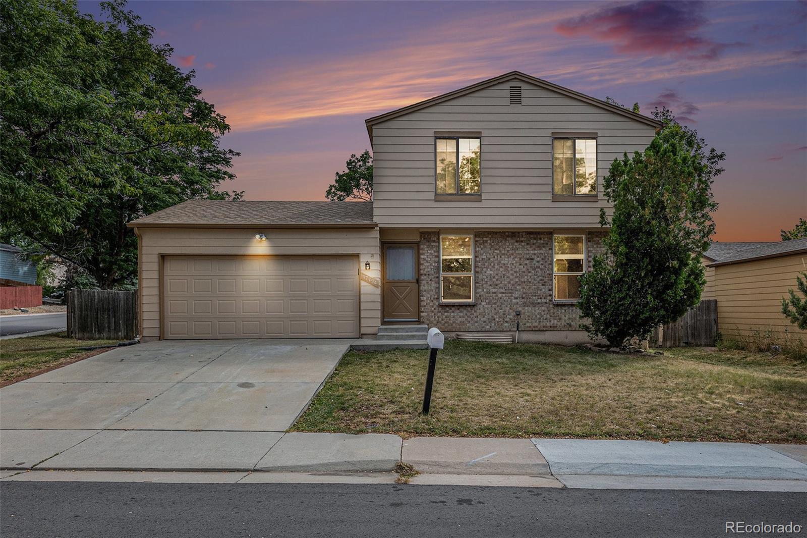 Summer Valley Aurora Home | MLS #: 279836117794 E Nassau Place, Aurora Beds: 3 Baths: 2 Price: $422,000