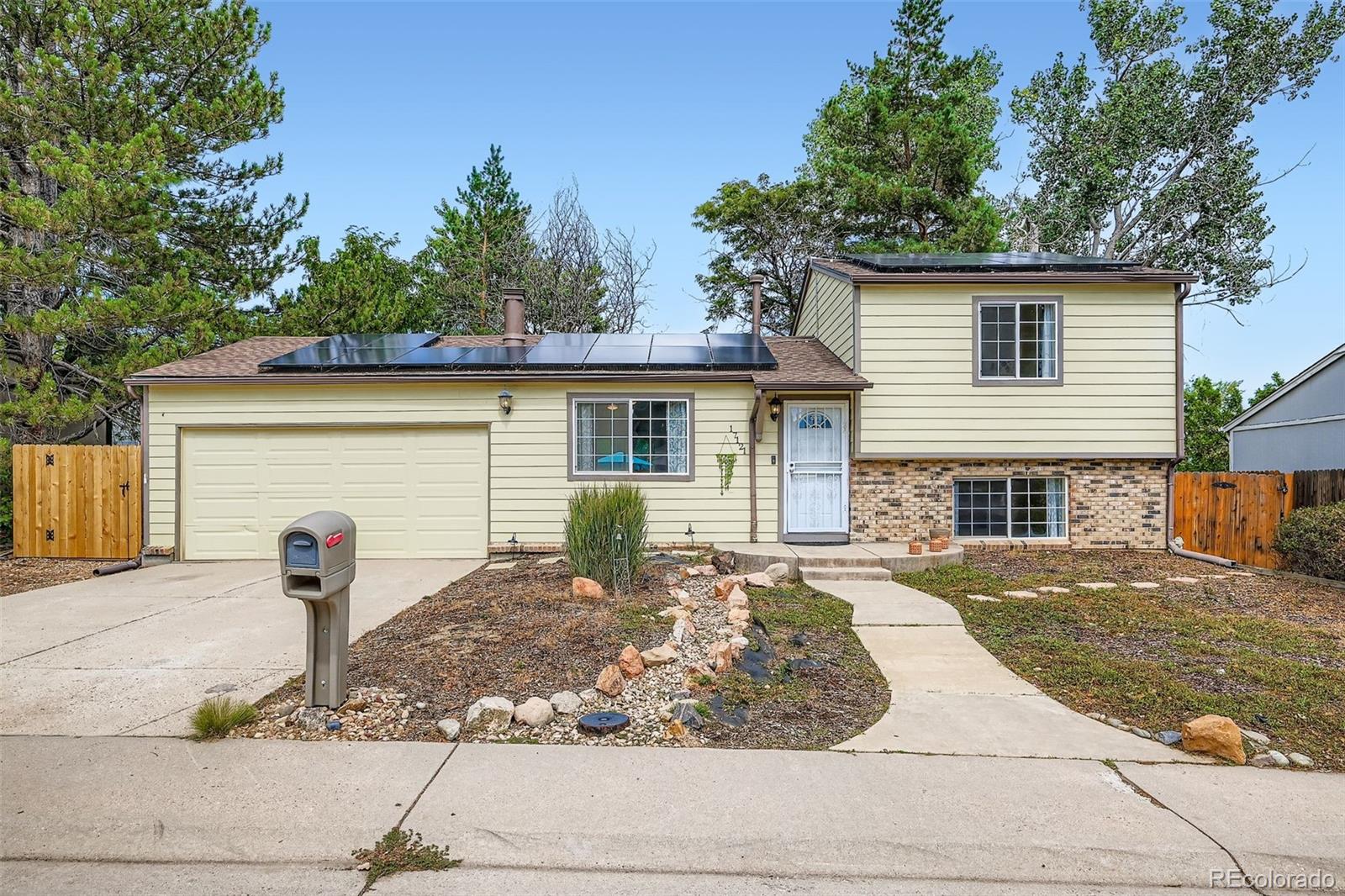 Summer Valley Aurora Home | MLS #: 624862717121 E Mercer Drive, Aurora Beds: 3 Baths: 2 Price: $445,000