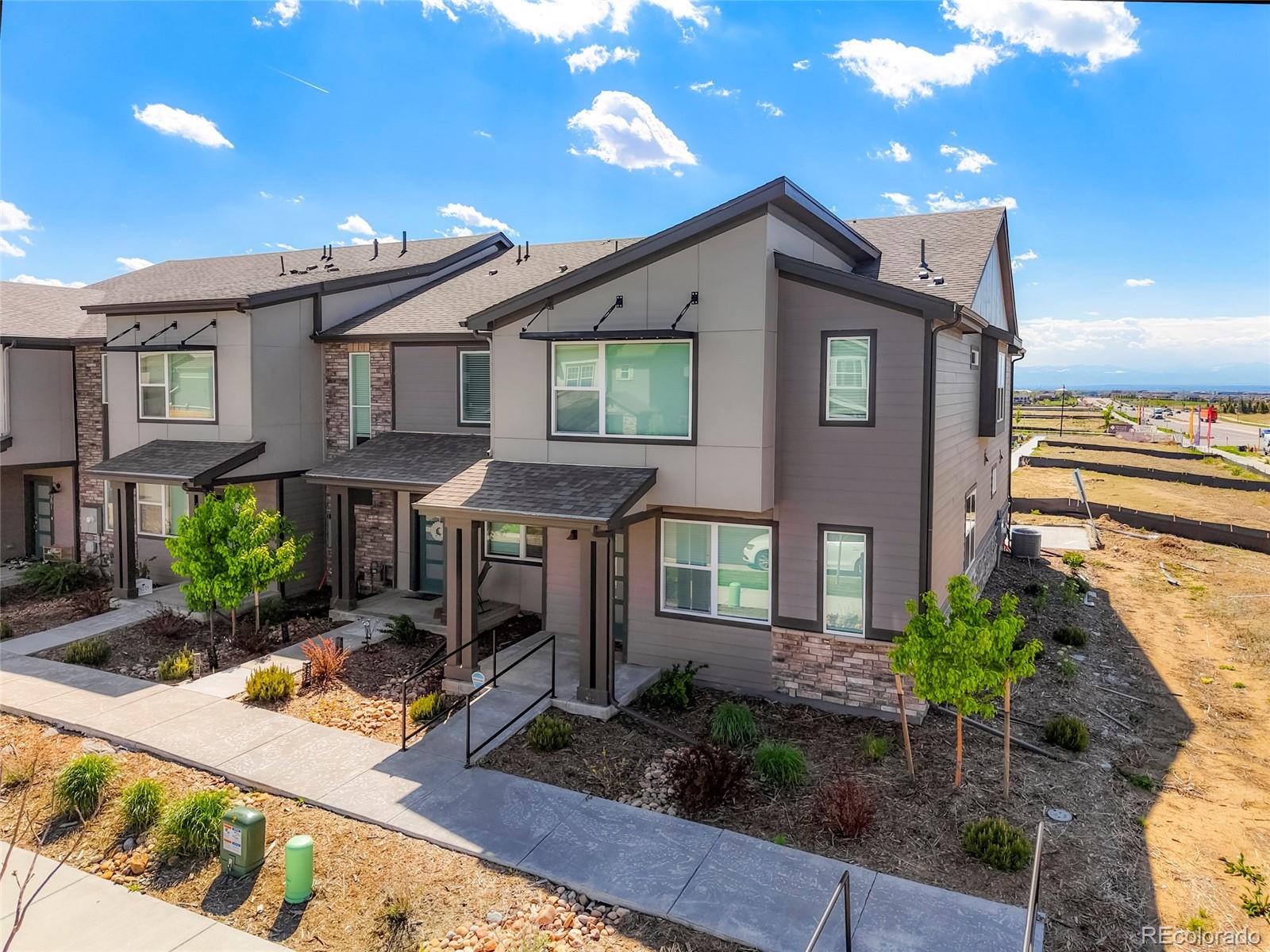 Painted Prairie Aurora Condo / Townhome | MLS #: 72939446393 N Malaya Street , Aurora Beds: 3 Baths: 3 Price: $417,500