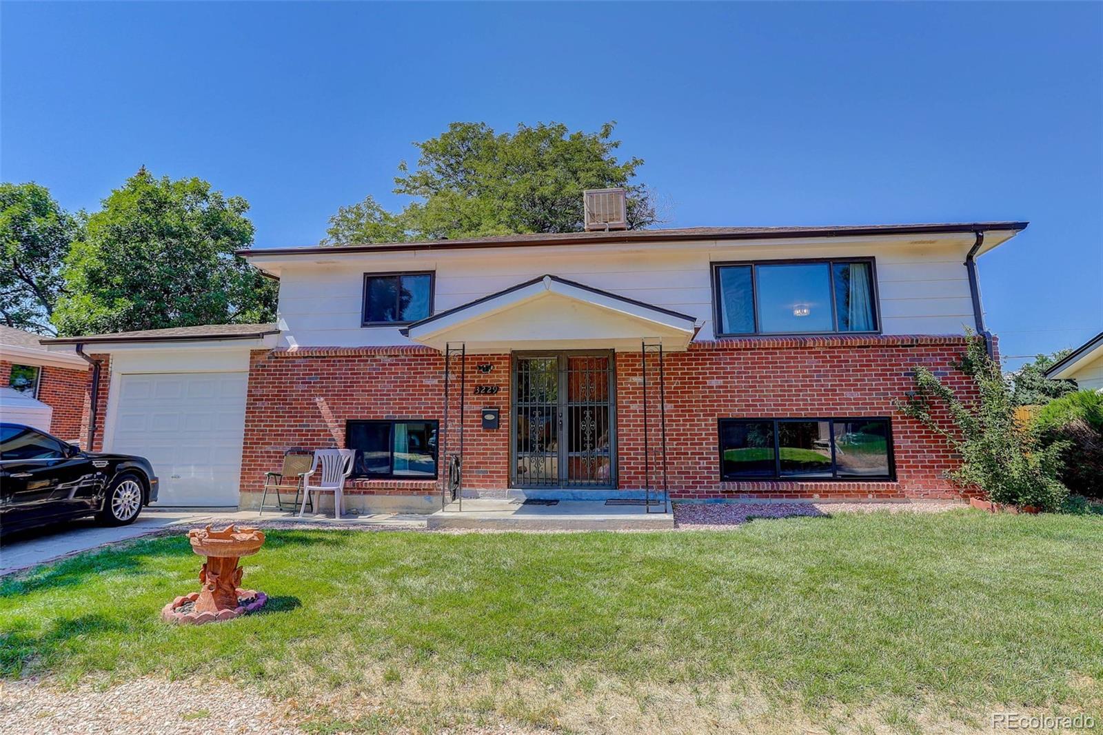 Morris Heights Aurora Home | MLS #: 98416083229  Blackhawk Circle, Aurora Beds: 4 Baths: 2 Price: $430,000