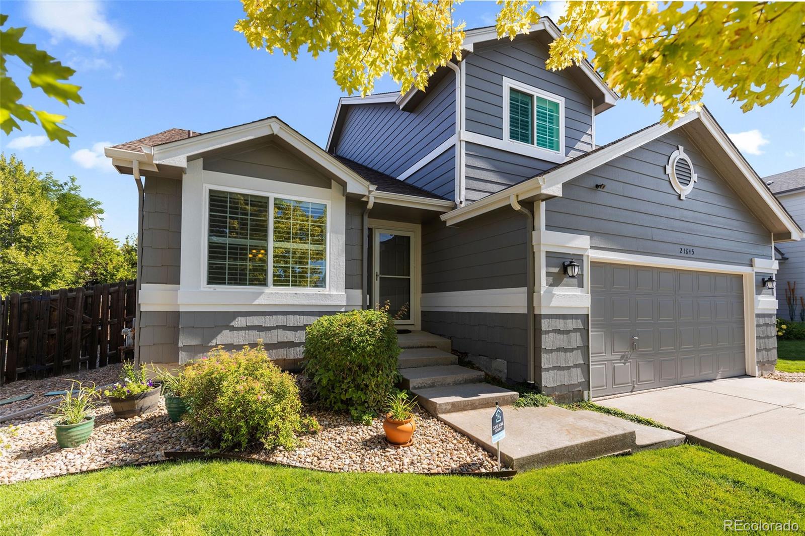 21845 e berry place, Centennial sold home. Closed on 2025-10-03 for $550,000.