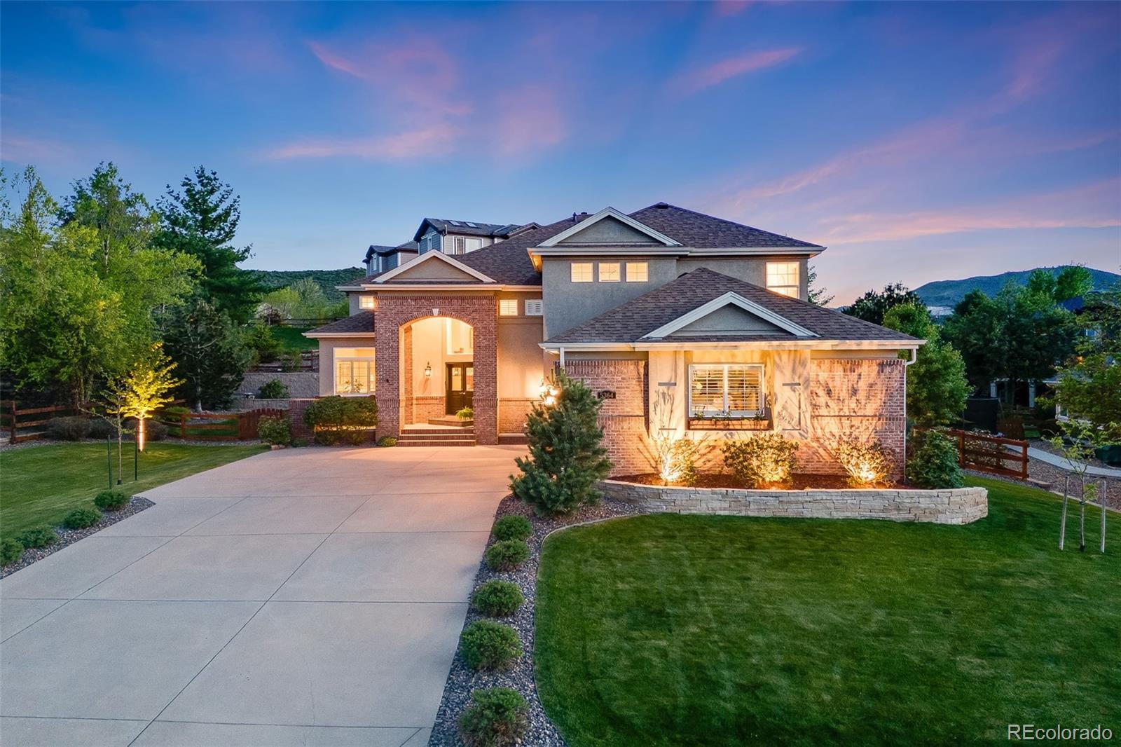 5364  dunraven circle, Golden sold home. Closed on 2025-11-14 for $1,600,000.