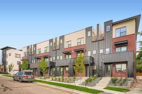 Applewood Lakewood Condo / Townhome | MLS #: 94322492114  Applewood Drive , Lakewood Beds: 3 Baths: 4 Price: $639,000