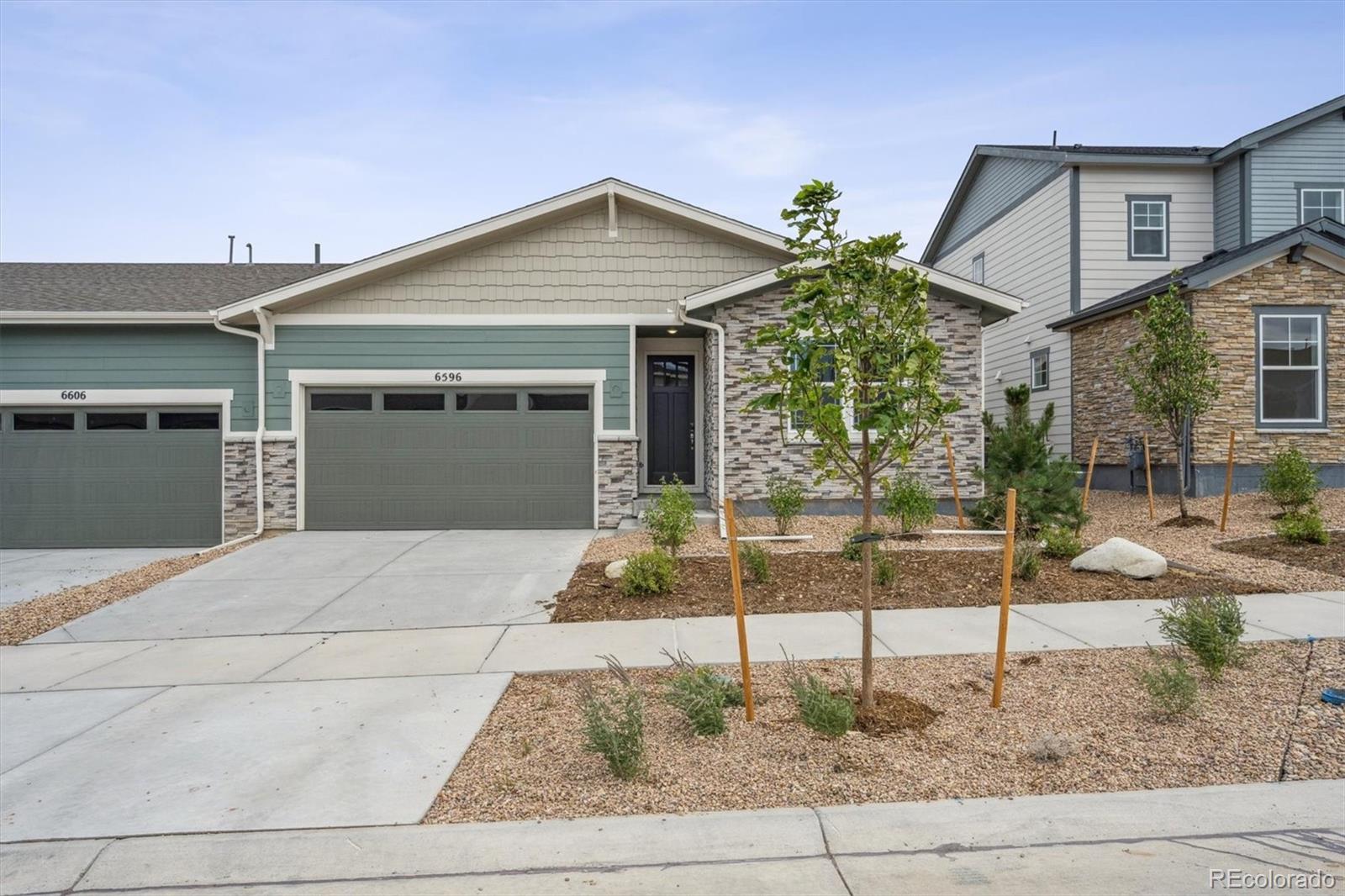 High Point Aurora Home | MLS #: 95631606596 N Nepal Street, Aurora Beds: 3 Baths: 2 Price: $454,950