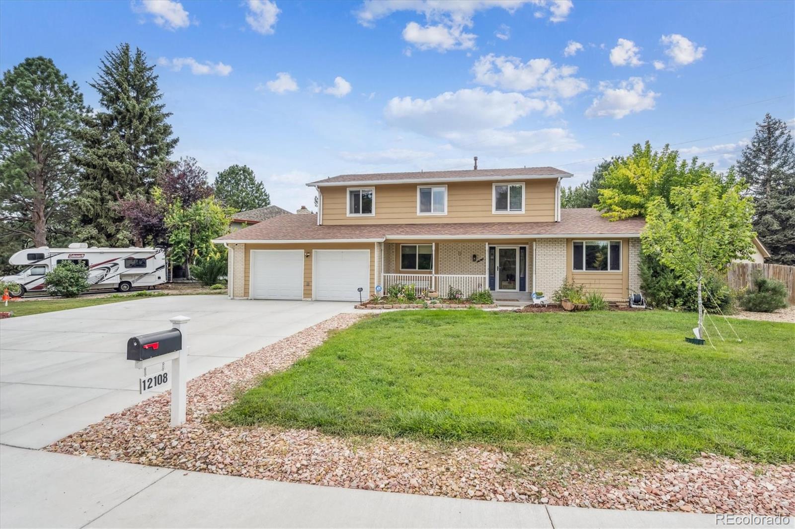 Woodland Valley Arvada Home | MLS #: 991371112108 W 70th Avenue, Arvada Beds: 7 Baths: 4 Price: $760,000