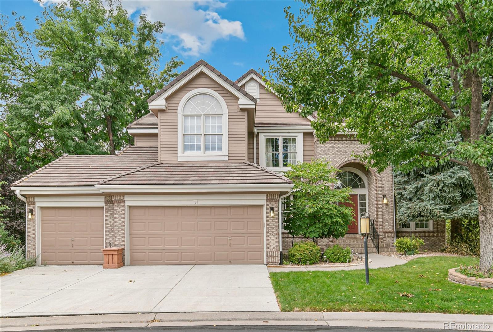 The Pines Centennial Home | MLS #: 66865454726 E Pinewood Circle, Centennial Beds: 5 Baths: 4 Price: $1,150,000