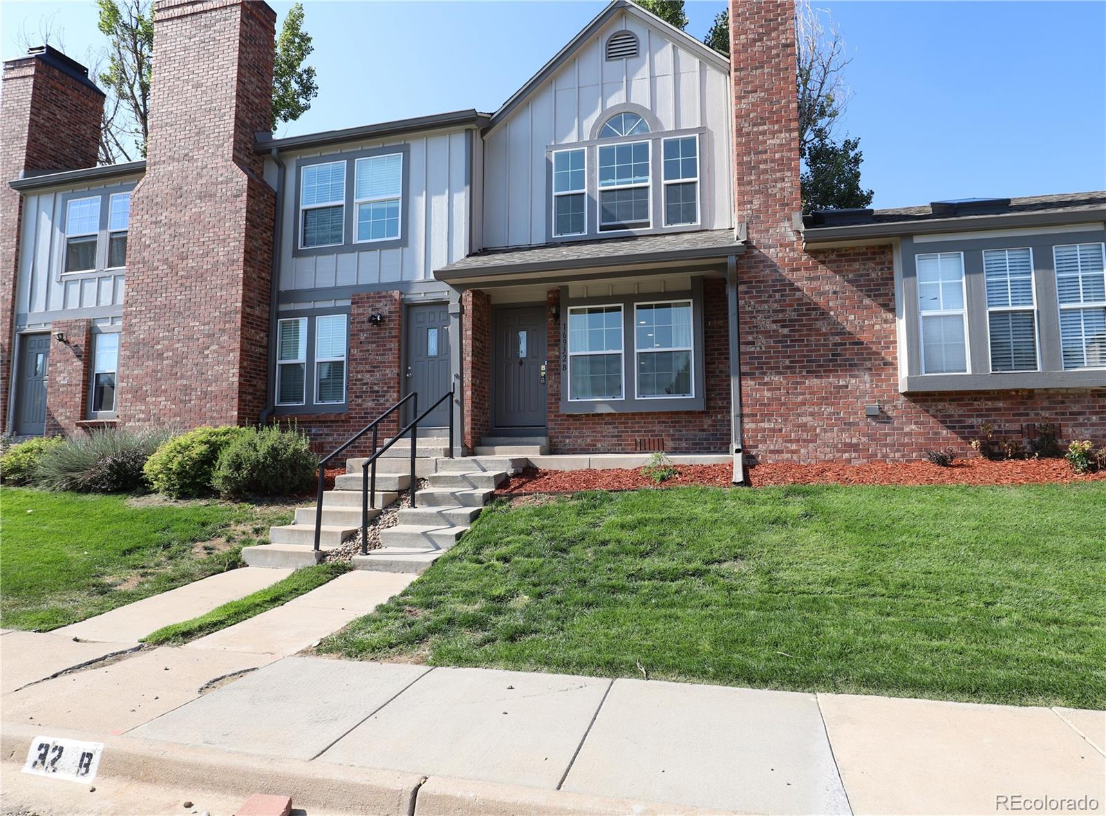 Discovery At Smoky Hill Aurora Condo / Townhome | MLS #: 635762716932 E Chenango Avenue B, Aurora Beds: 2 Baths: 2 Price: $315,000