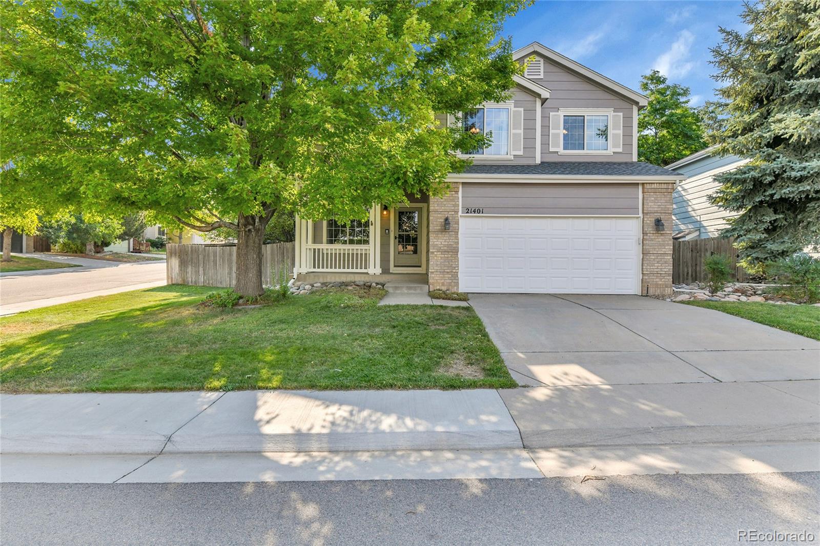 Park View Centennial Home | MLS #: 800902321401 E Crestridge Place, Centennial Beds: 3 Baths: 3 Price: $575,000