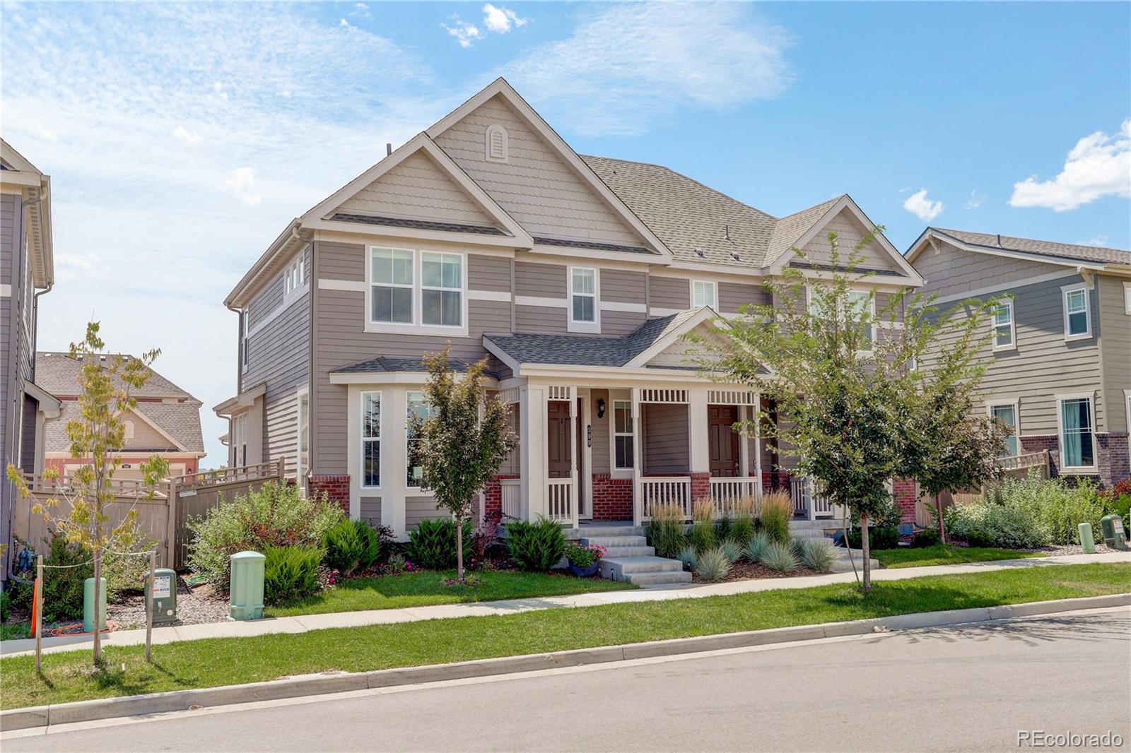 Compass Erie Home | MLS #: 5027581599  Greenville Alley, Erie Beds: 3 Baths: 3 Price: $519,900